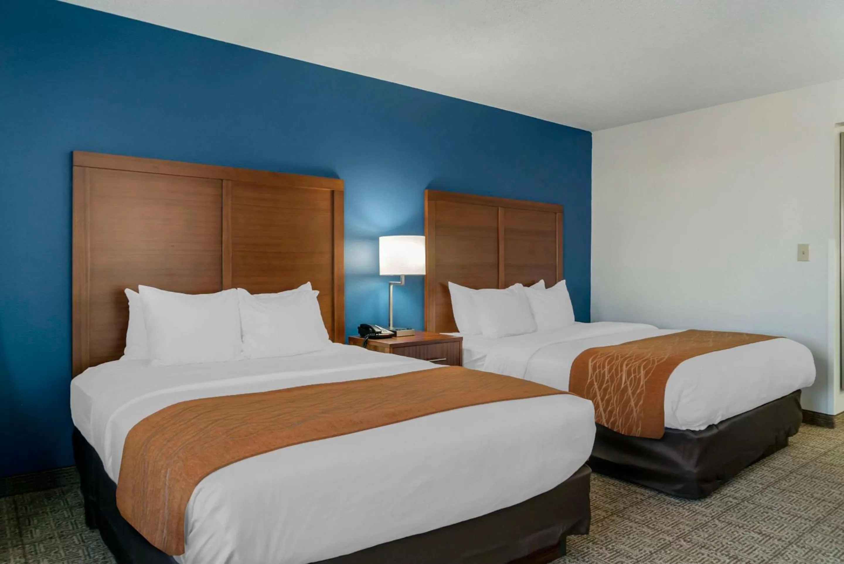 Bedroom, Bed in Comfort Inn East Oregon - Toledo