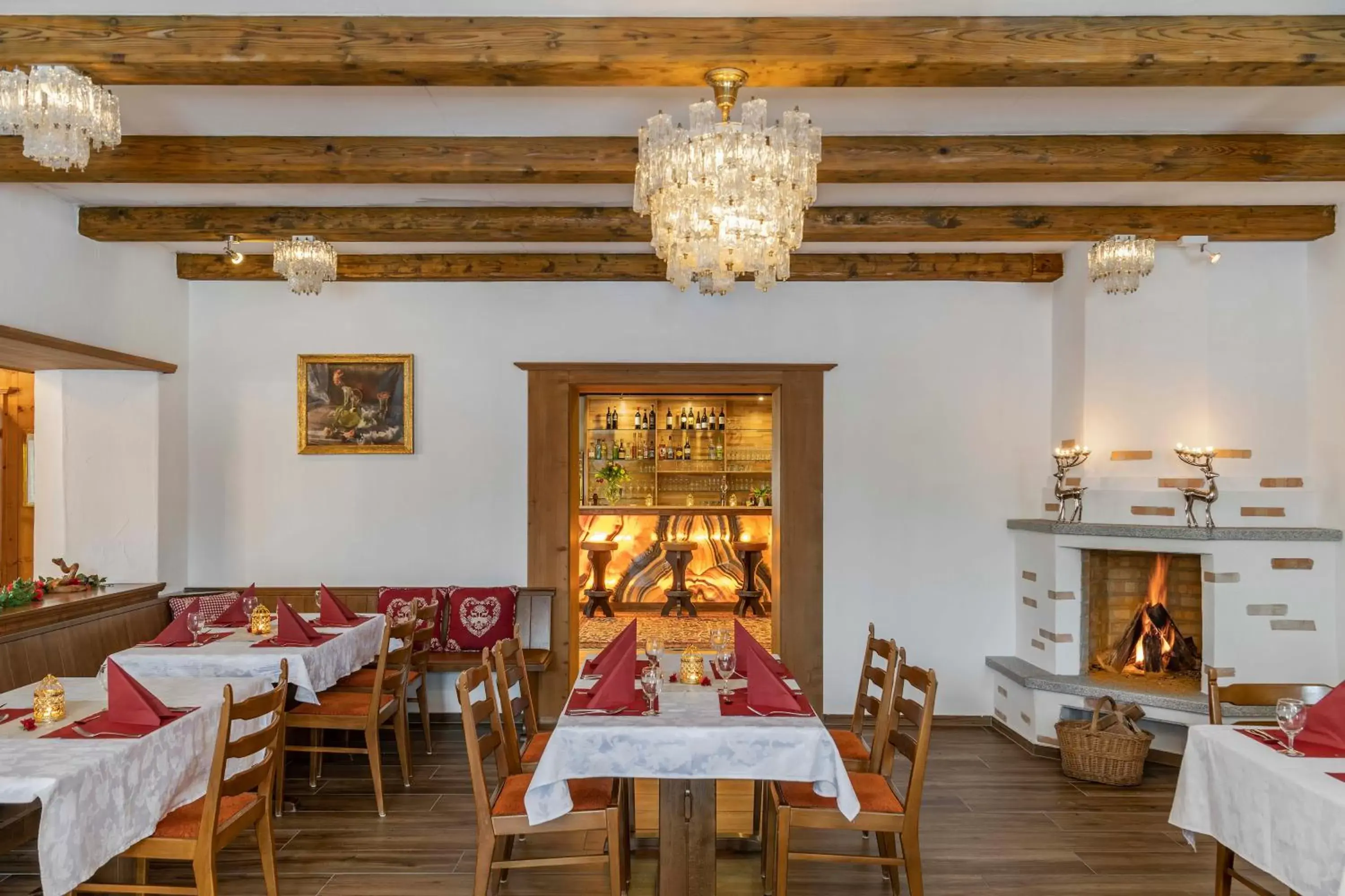 Restaurant/Places to Eat in Hotel Bad Serneus