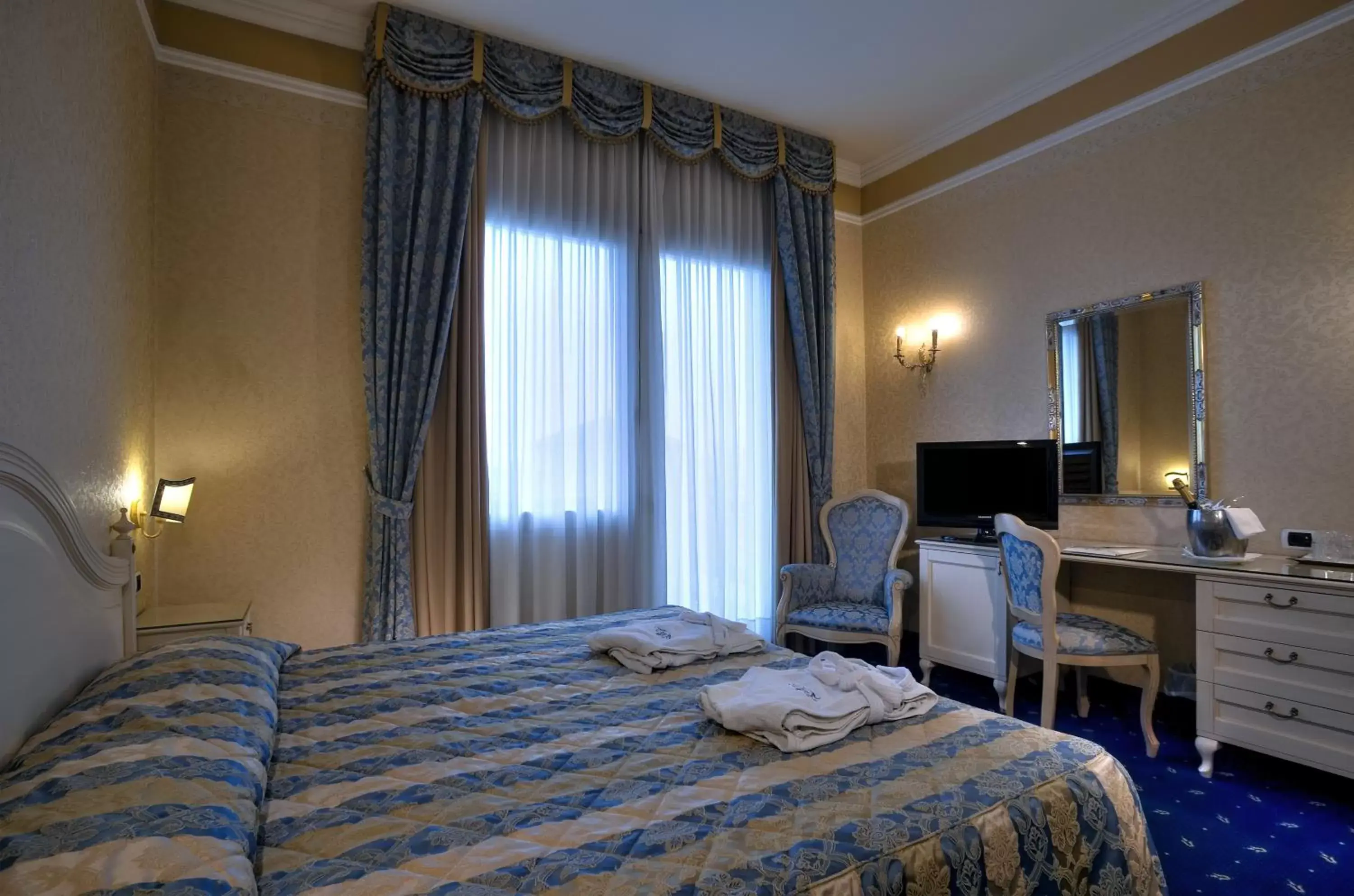 Photo of the whole room in Hotel Terme Helvetia