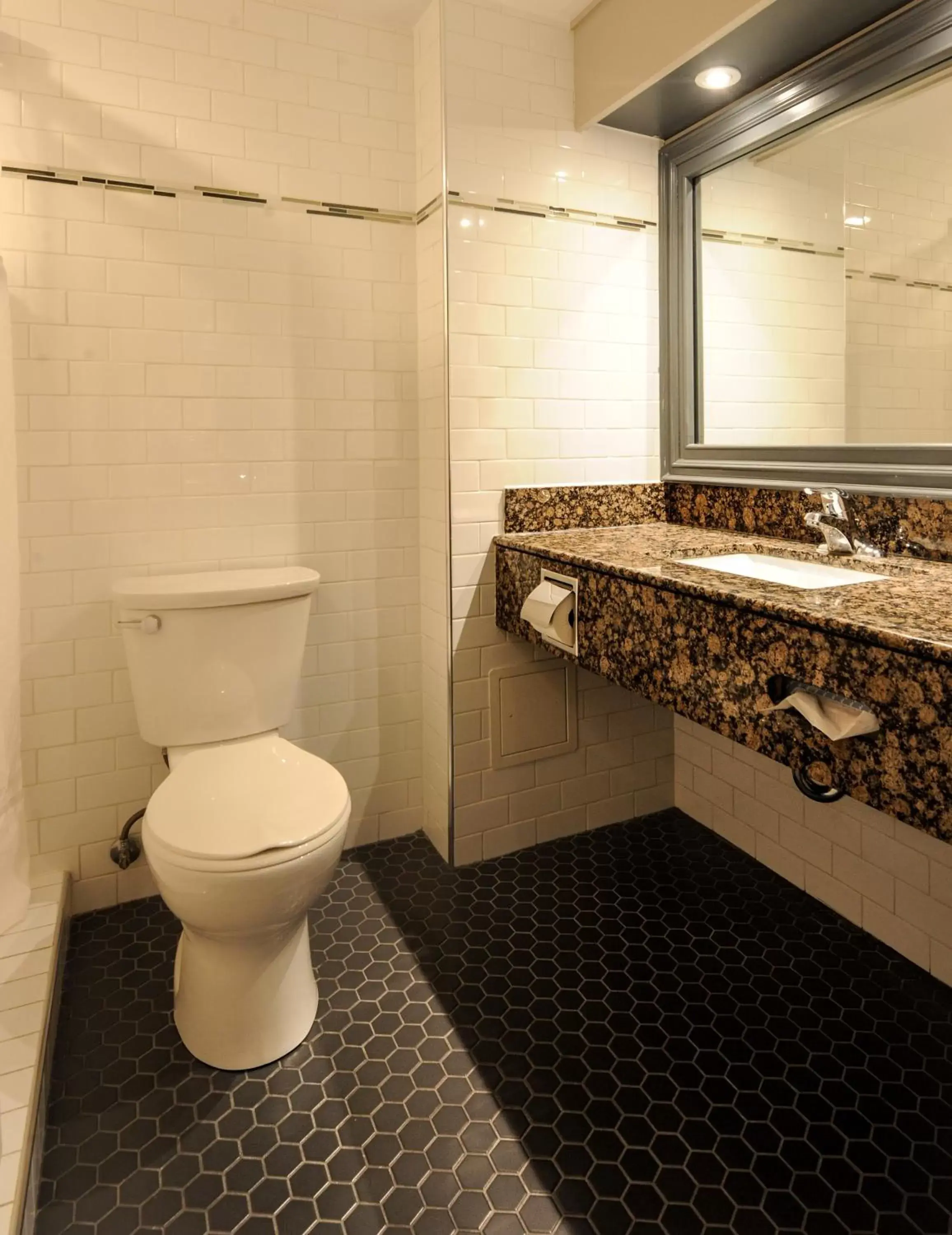 Bathroom in Old Stone Inn Boutique Hotel