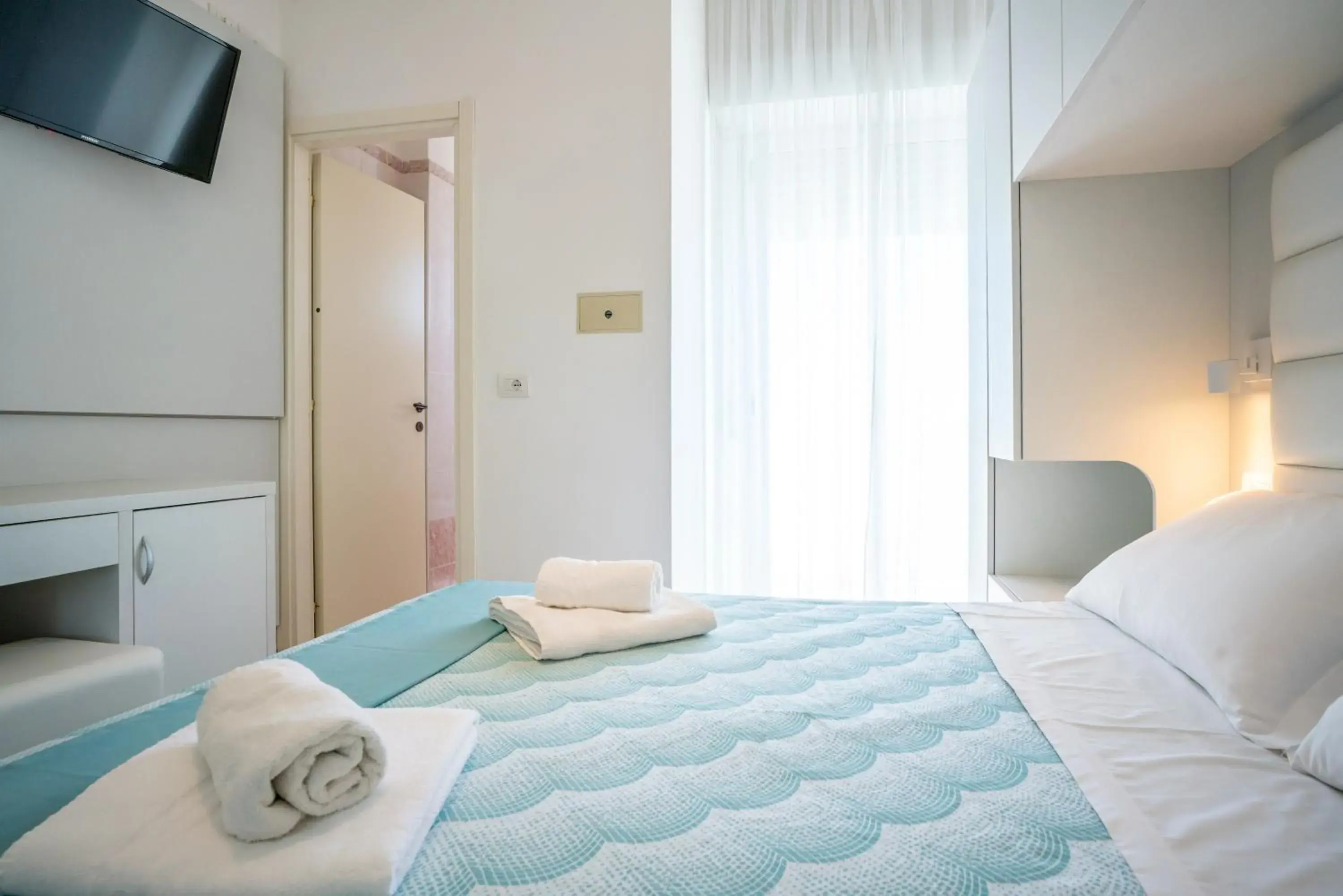 Bedroom, Bed in Hotel Radar