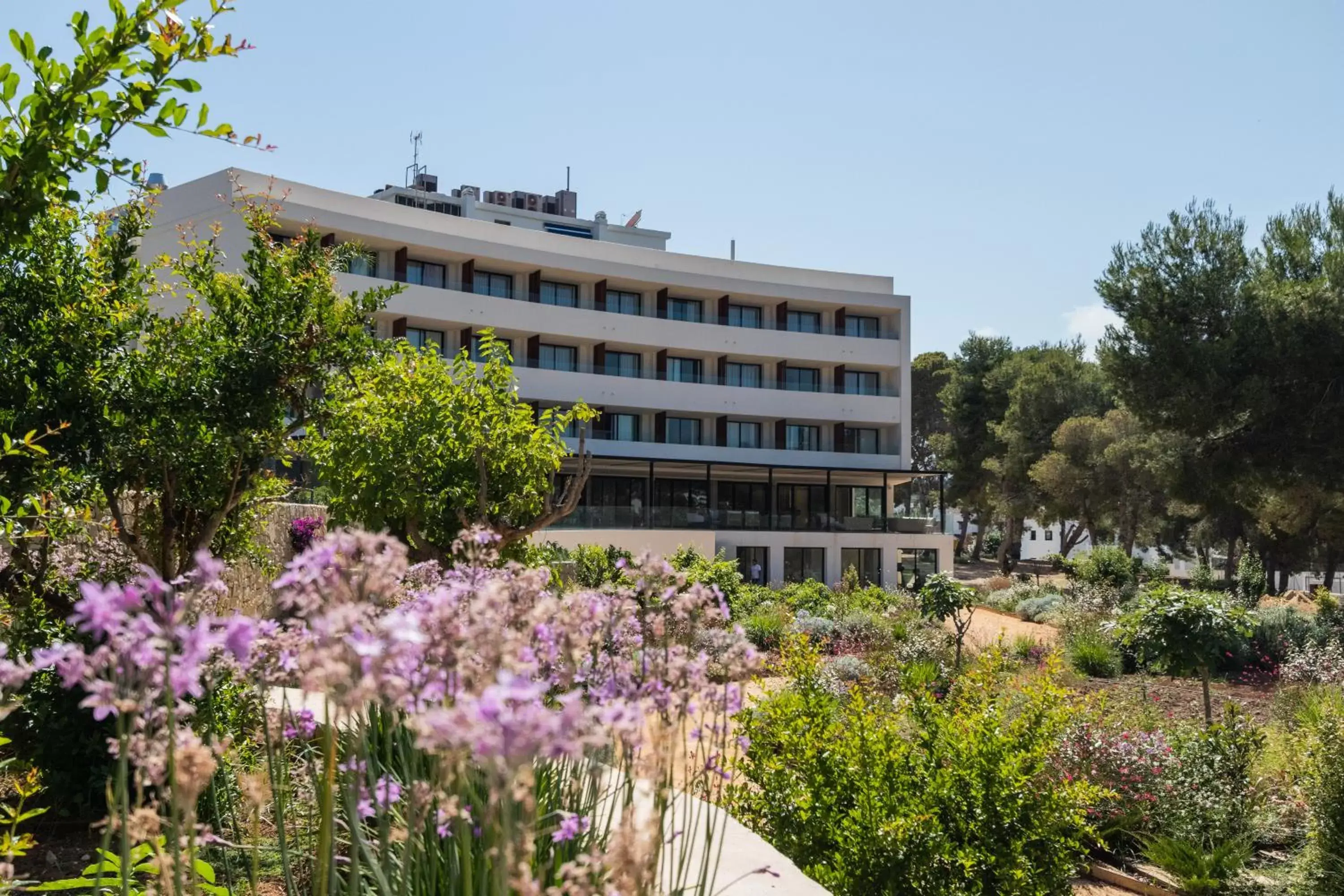 Facade/entrance, Property Building in Hotel Serawa Moraira