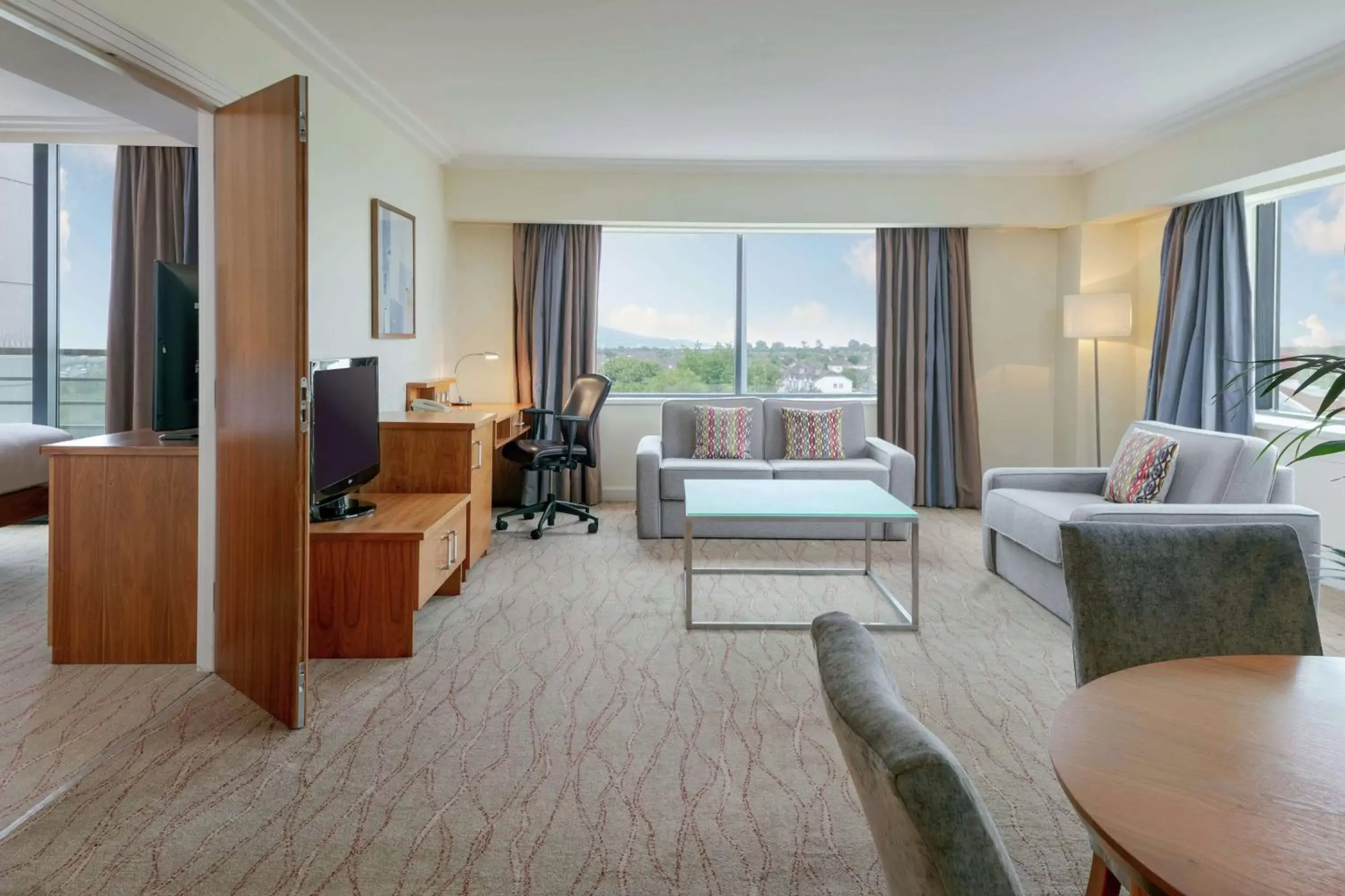 Bedroom, Seating Area in Hilton Dublin Airport