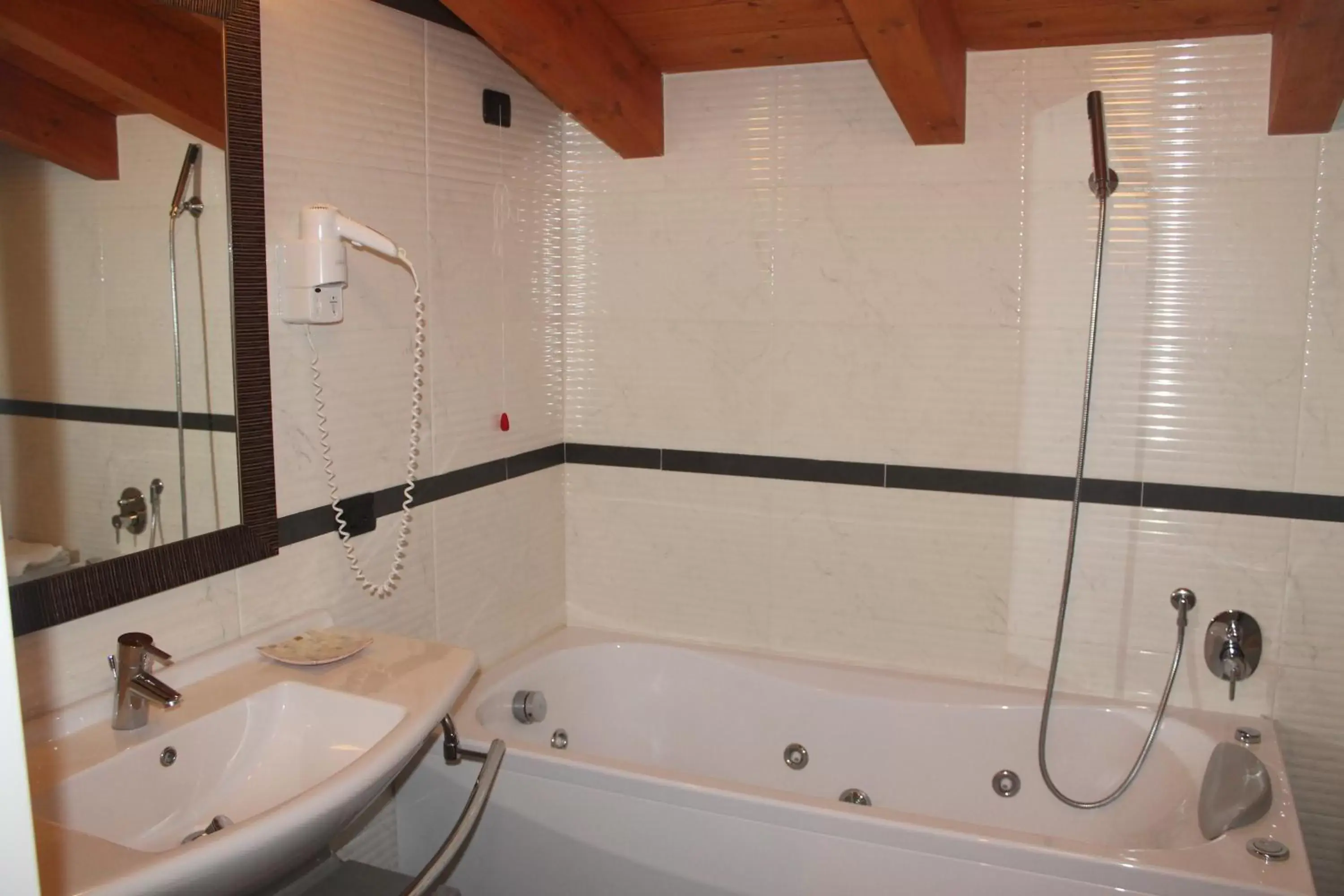 Toilet, Bathroom in Hotel Eridano