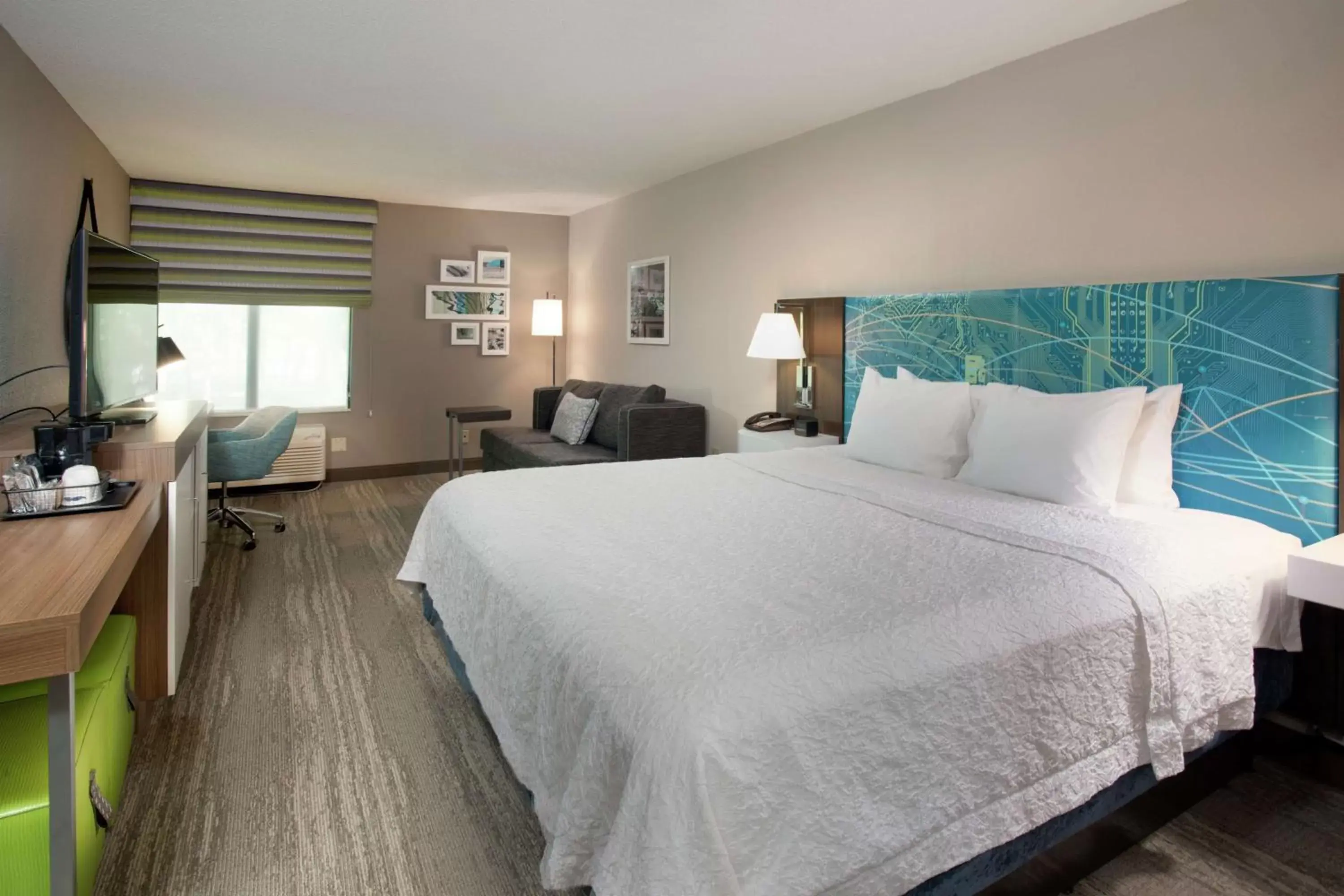 Bedroom in Hampton Inn Hilton Head