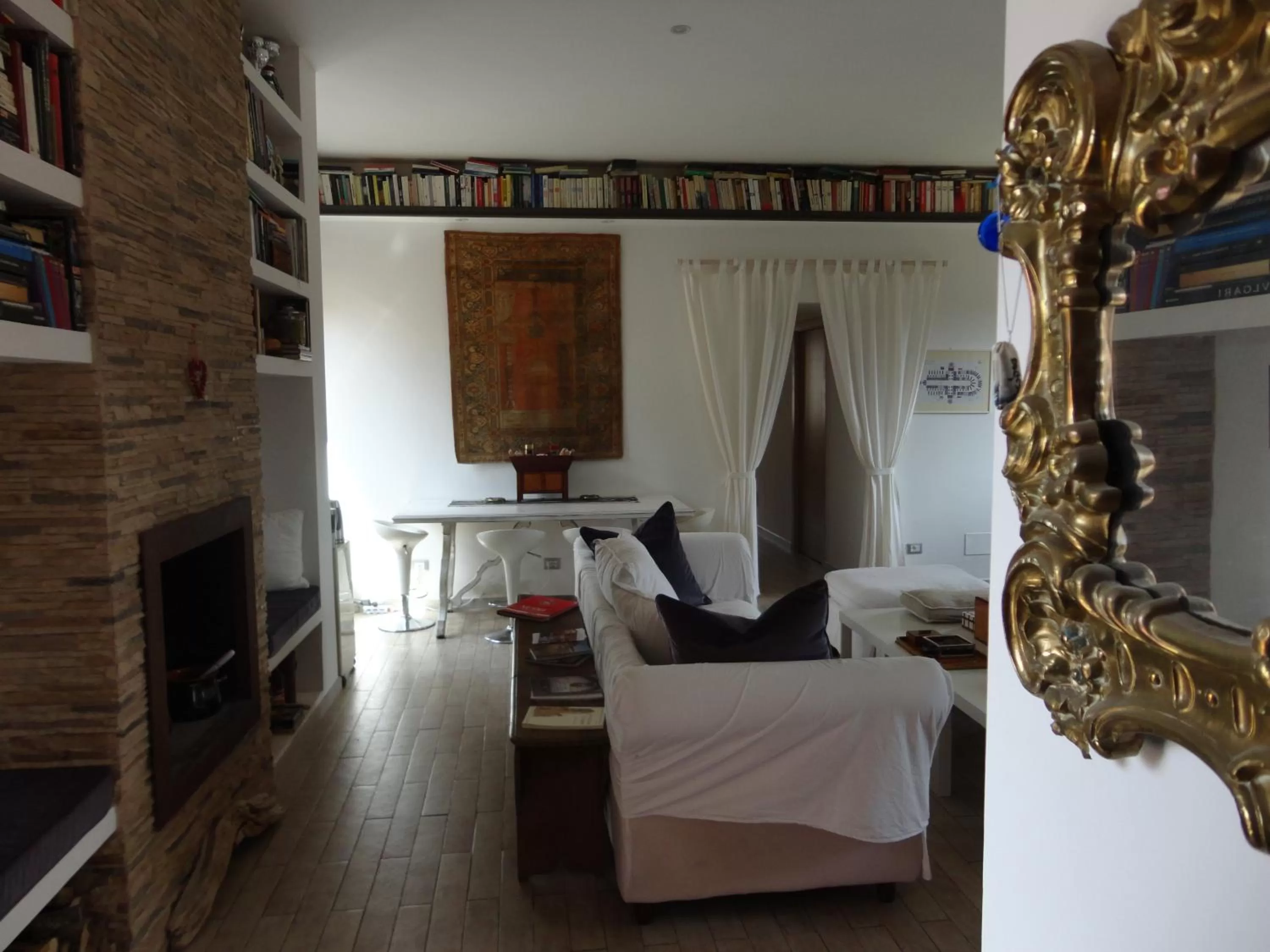 Communal lounge/ TV room, Seating Area in Nerone's - Sutri Bed & Dinner