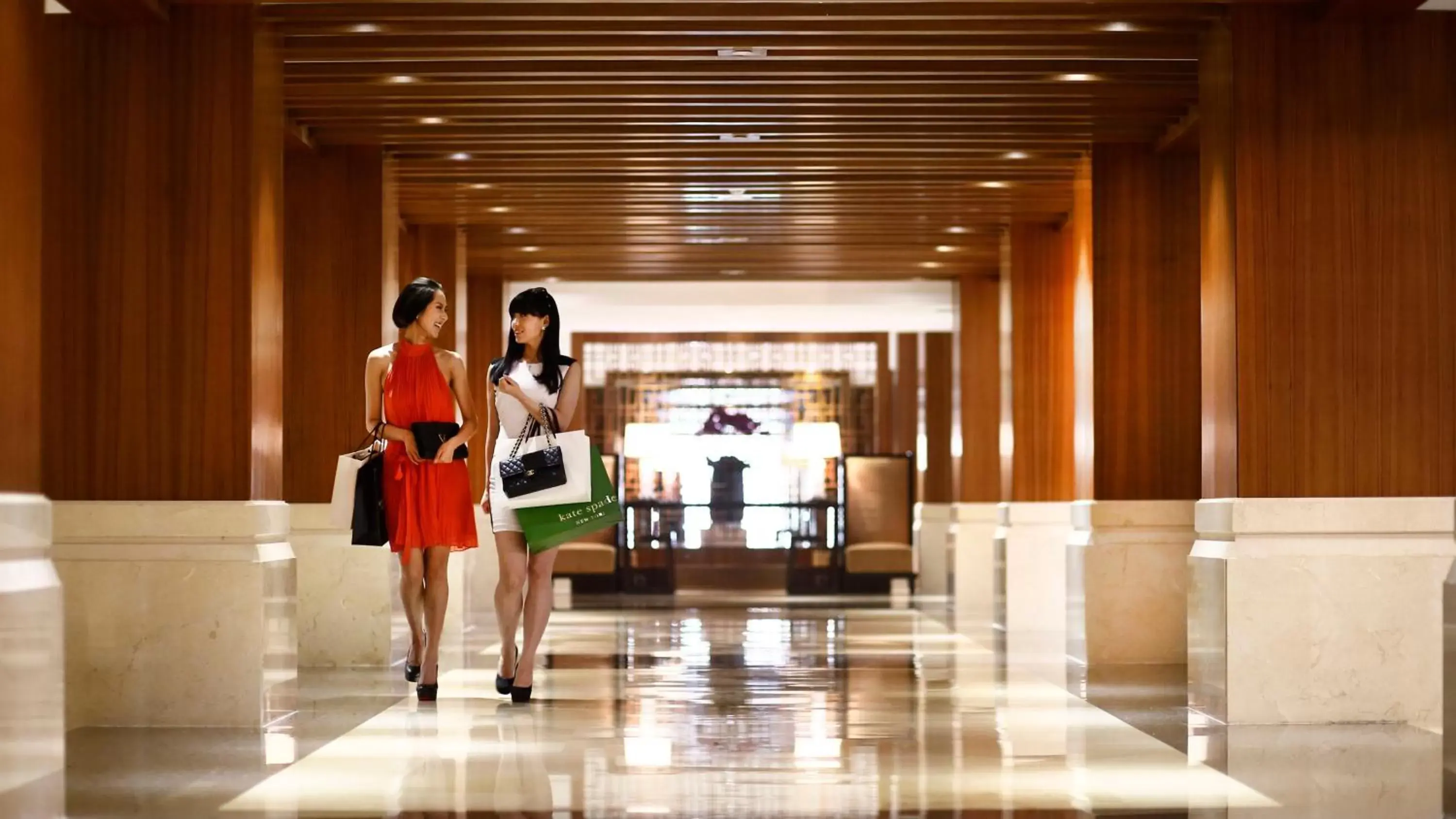 Lobby or reception in InterContinental Kunming, an IHG Hotel