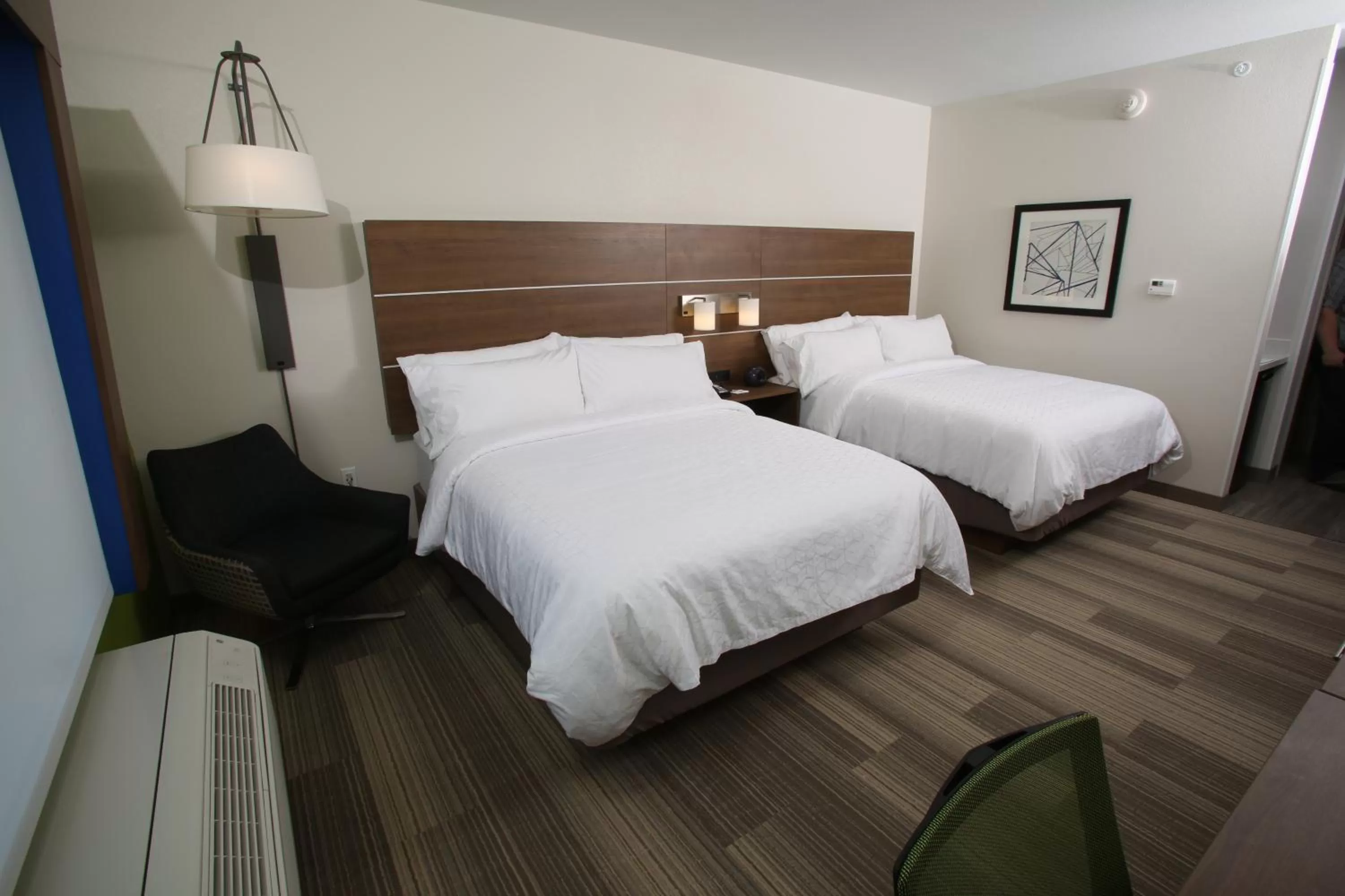 Bedroom, Bed in Holiday Inn Express & Suites Lincoln Airport by IHG