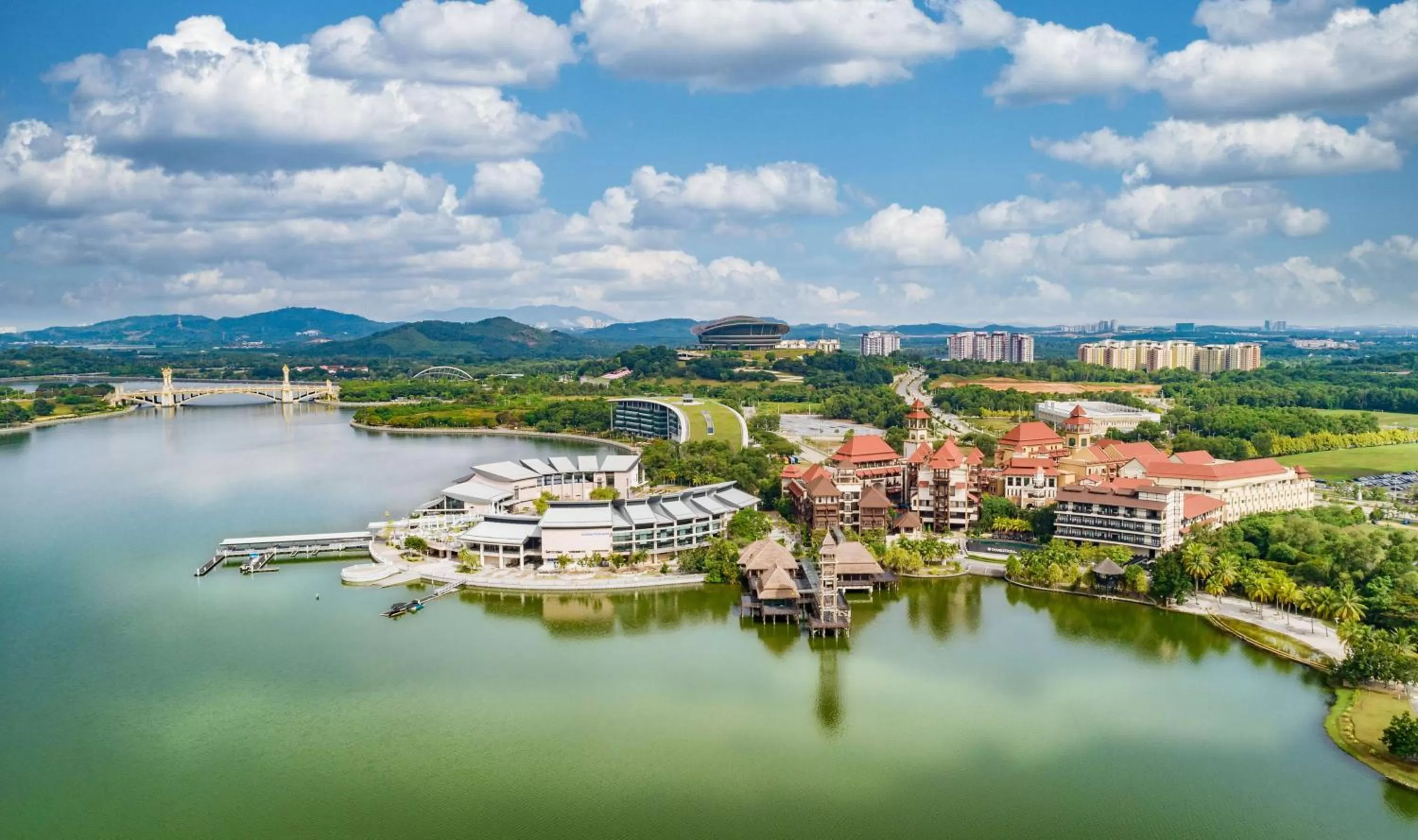 Property building in DoubleTree by Hilton Putrajaya Lakeside