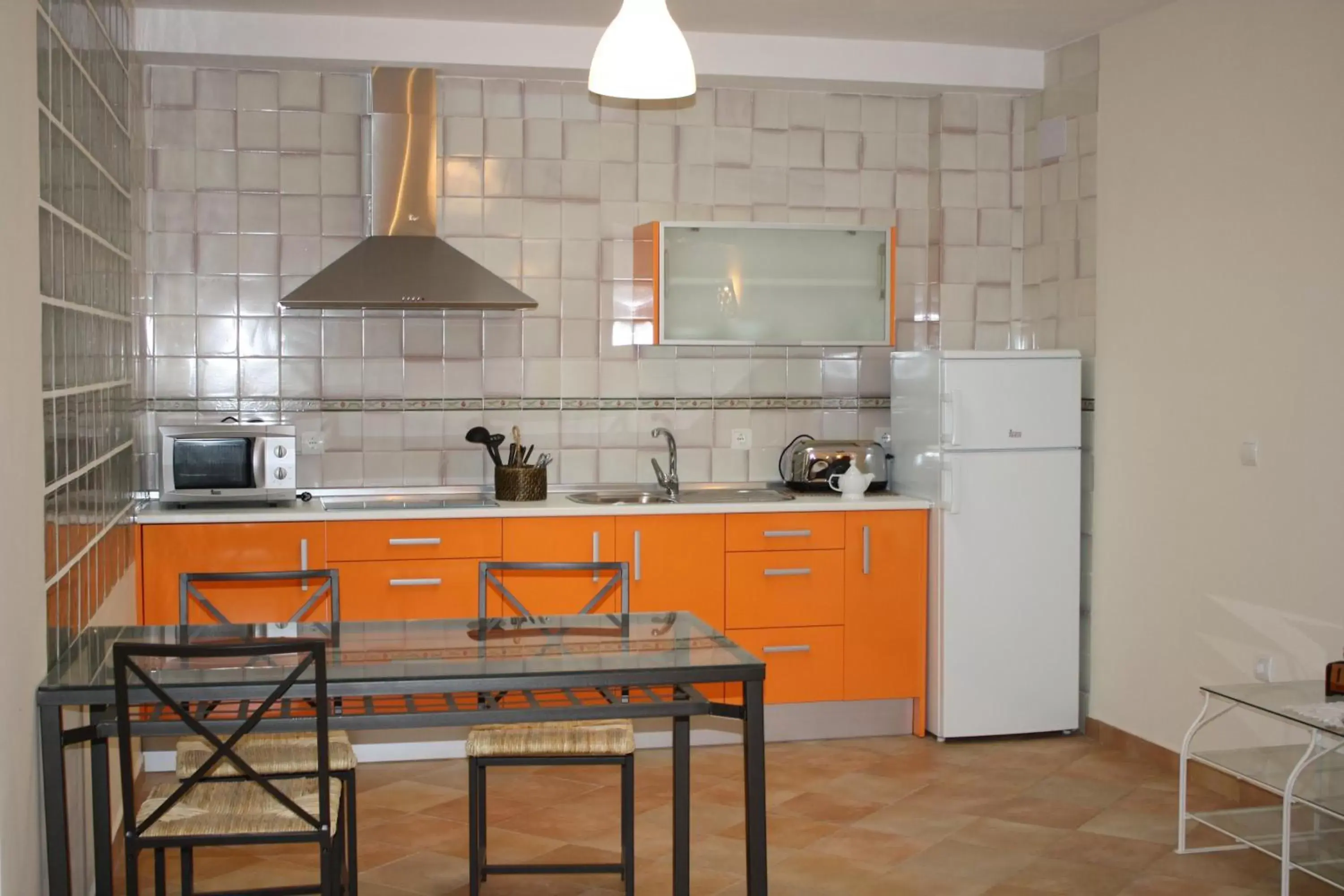 Kitchen or kitchenette, Kitchen/Kitchenette in Abadia Suites