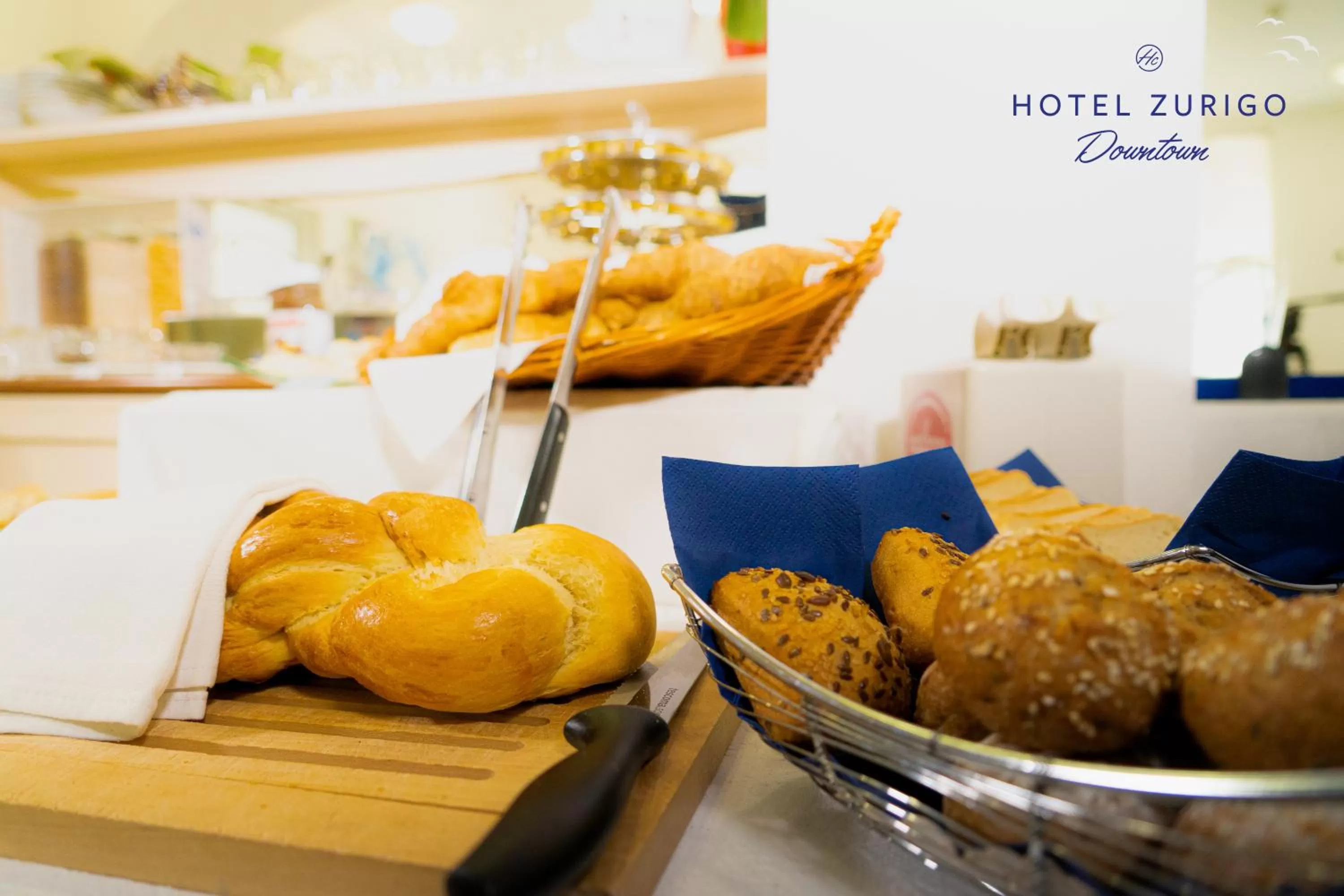 Buffet breakfast in Hotel Zurigo Downtown