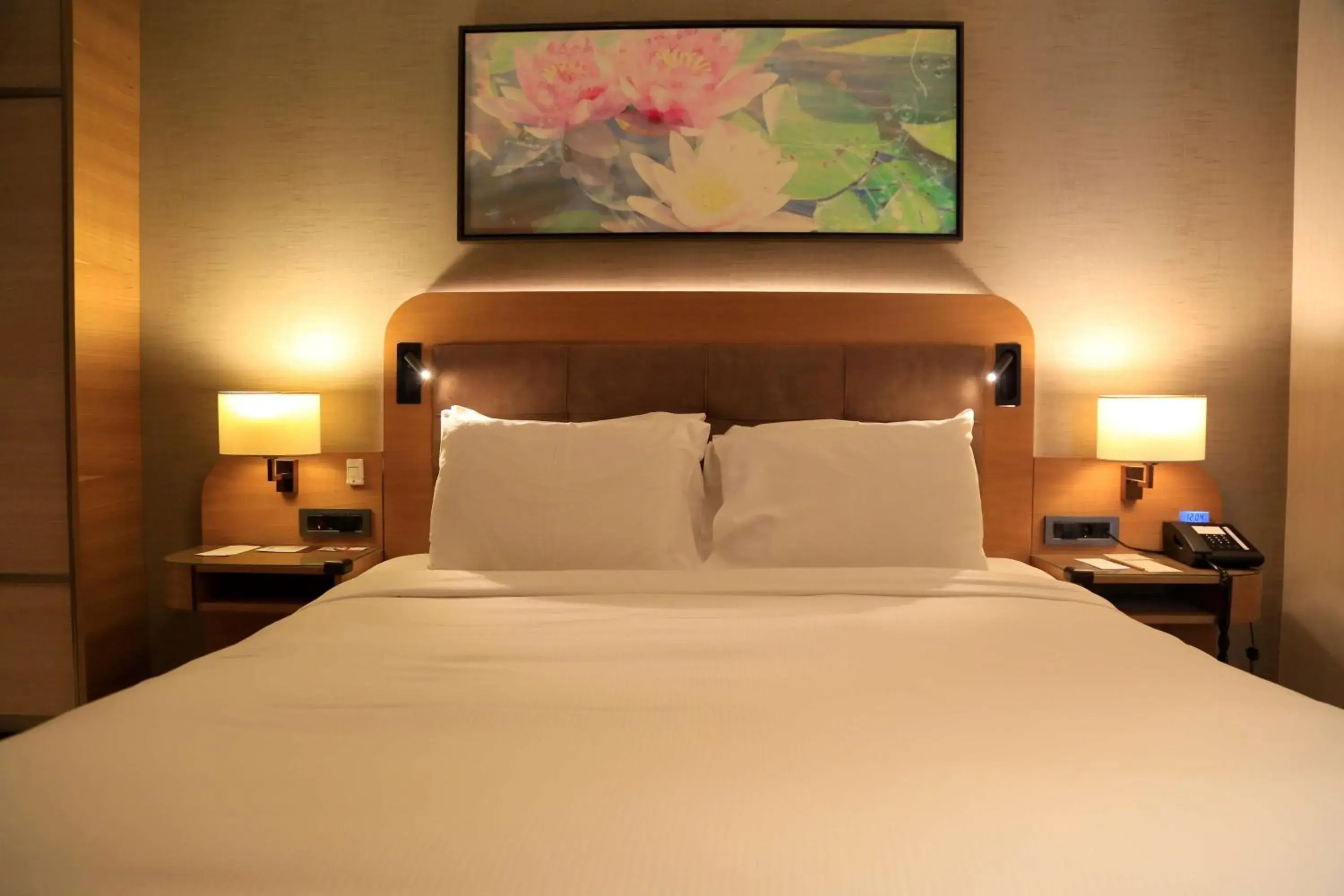 Bed in DoubleTree By Hilton Hotel Istanbul - Tuzla