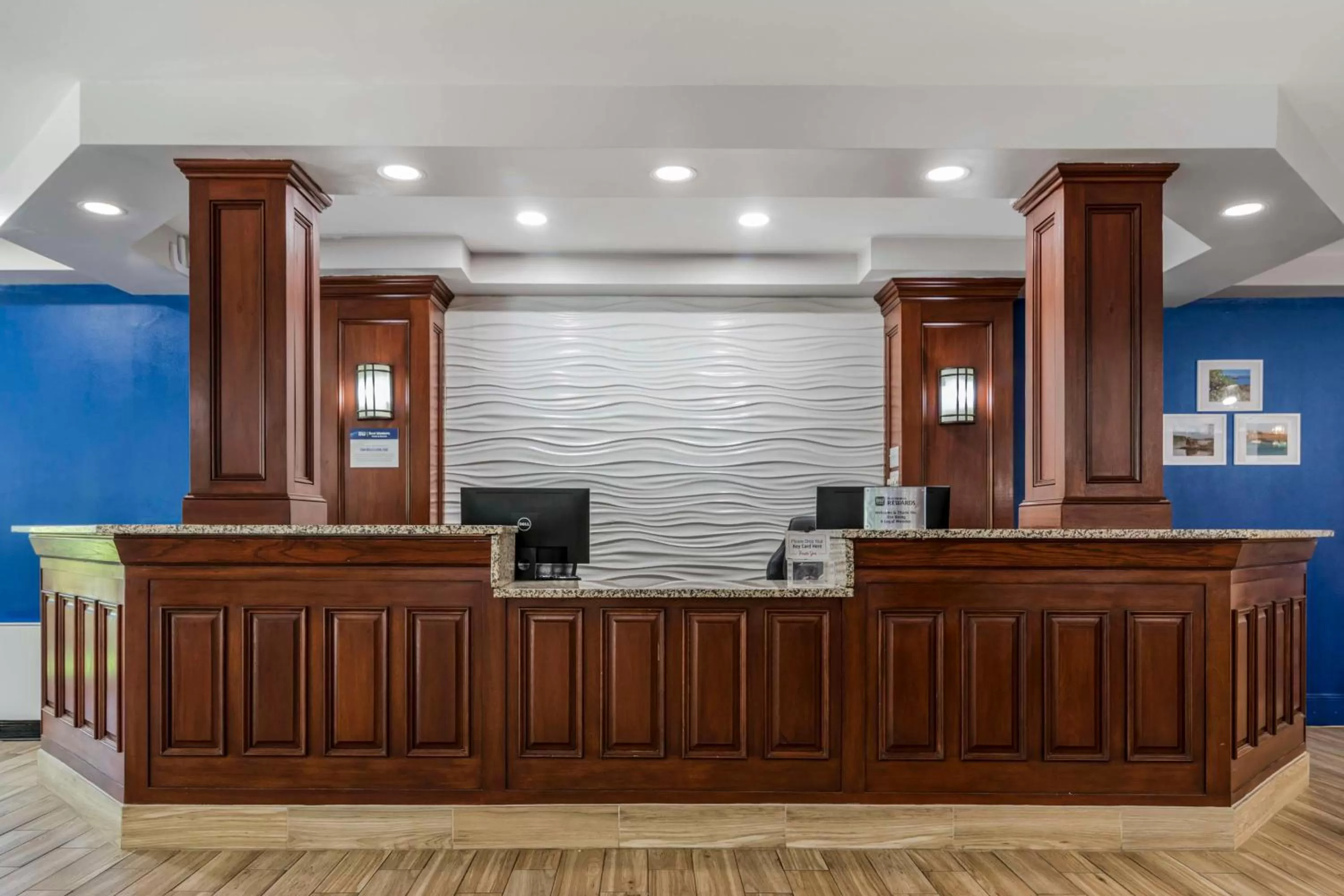 Lobby or reception in Best Western Plus Brunswick Bath