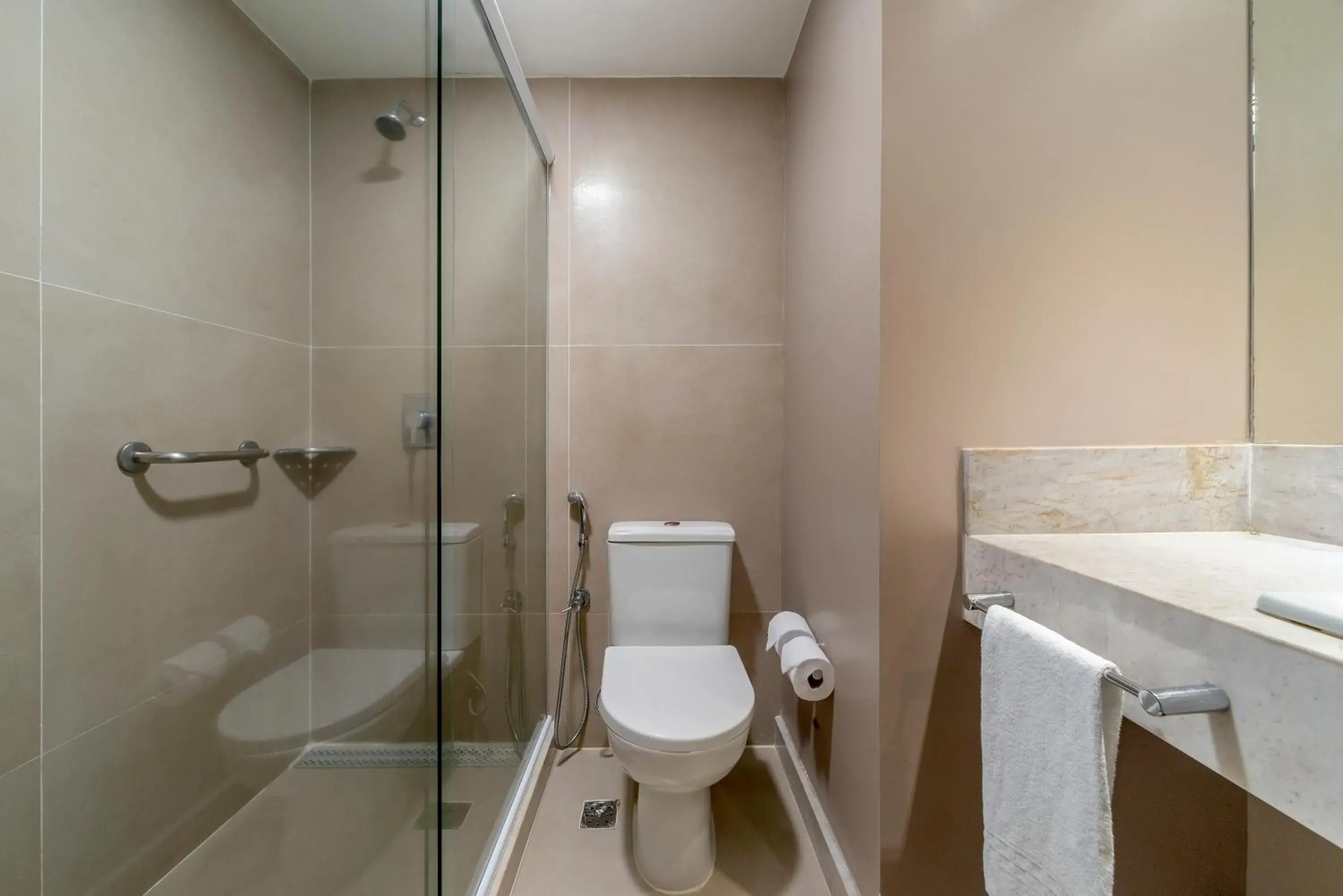 Bathroom in Hotel Laghetto Stilo Barra