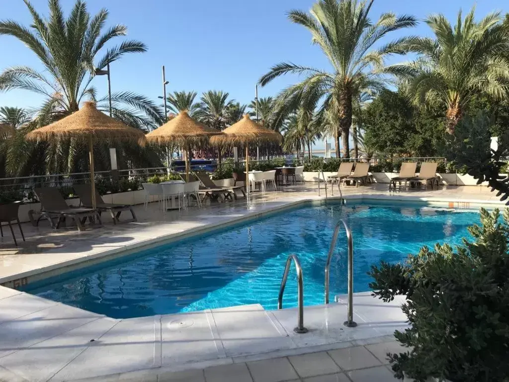 Swimming Pool in Ohtels Gran Hotel Almeria
