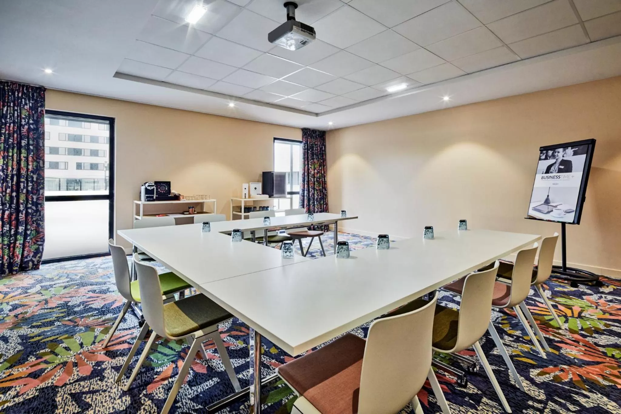 Business facilities in Mercure Paris Orly Airport