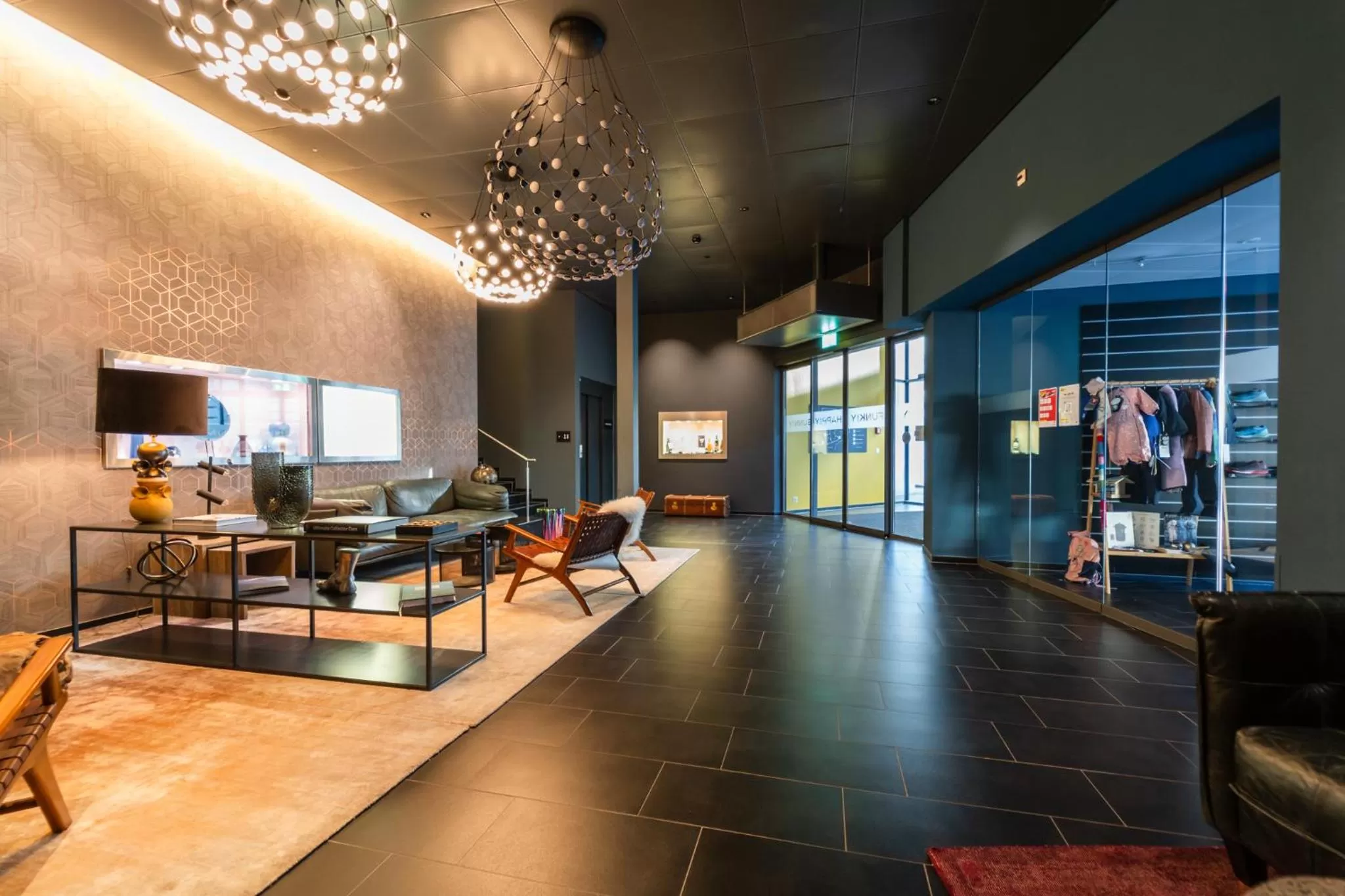 Lobby or reception in The Guesthouse by The Hey Hotel