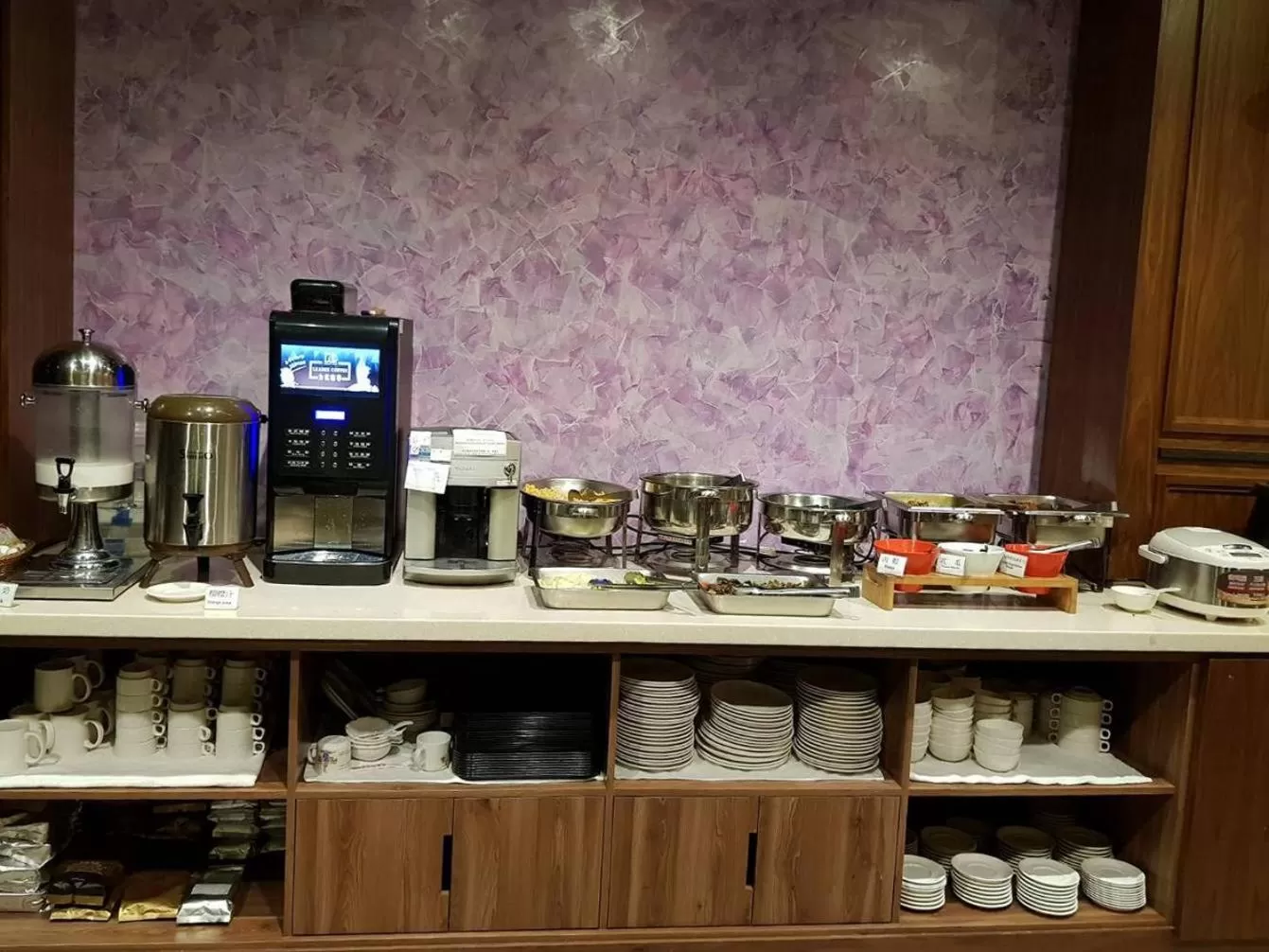 Coffee/tea facilities in Simple Life Kaohsiung