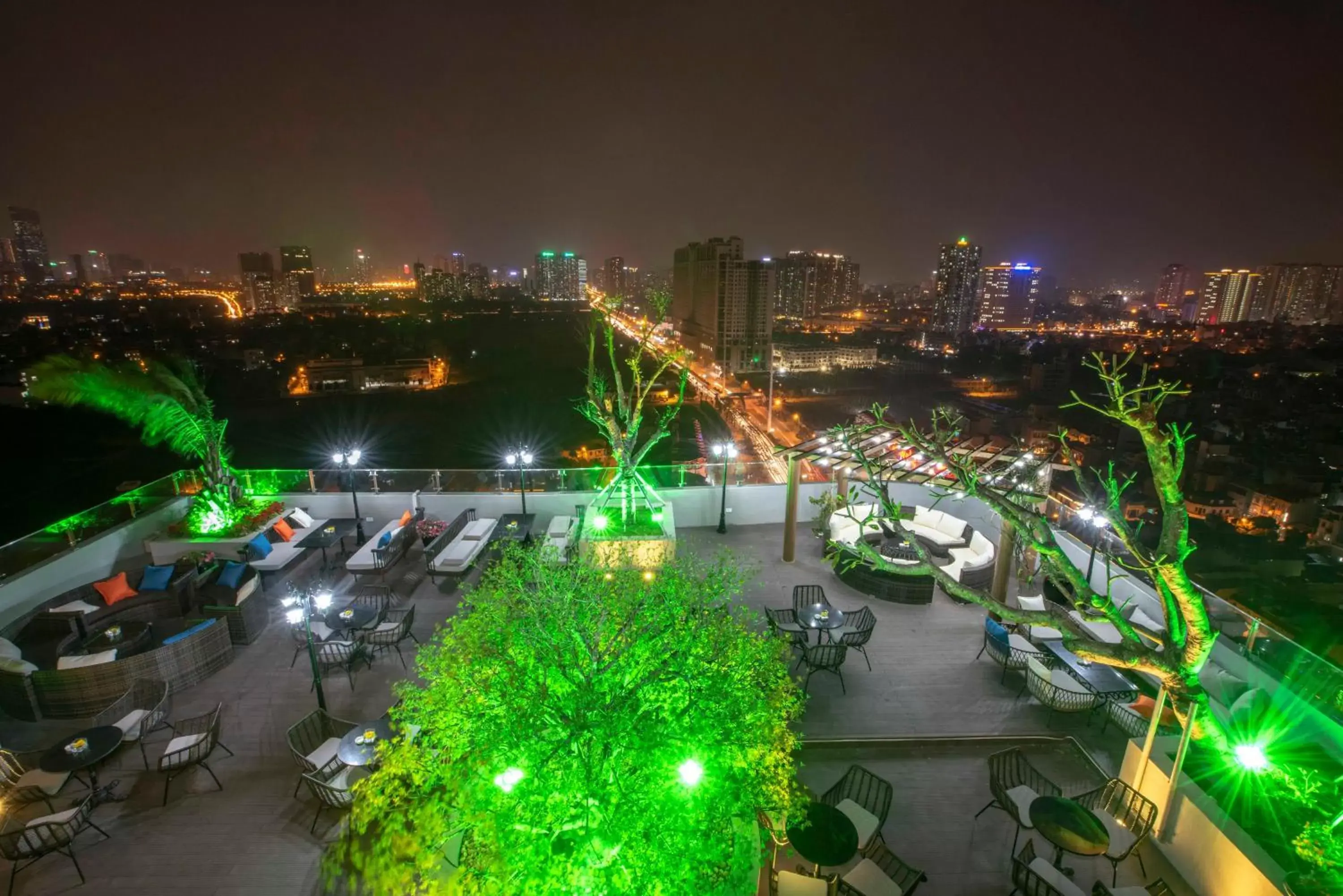 Night in Wyndham Garden Hanoi
