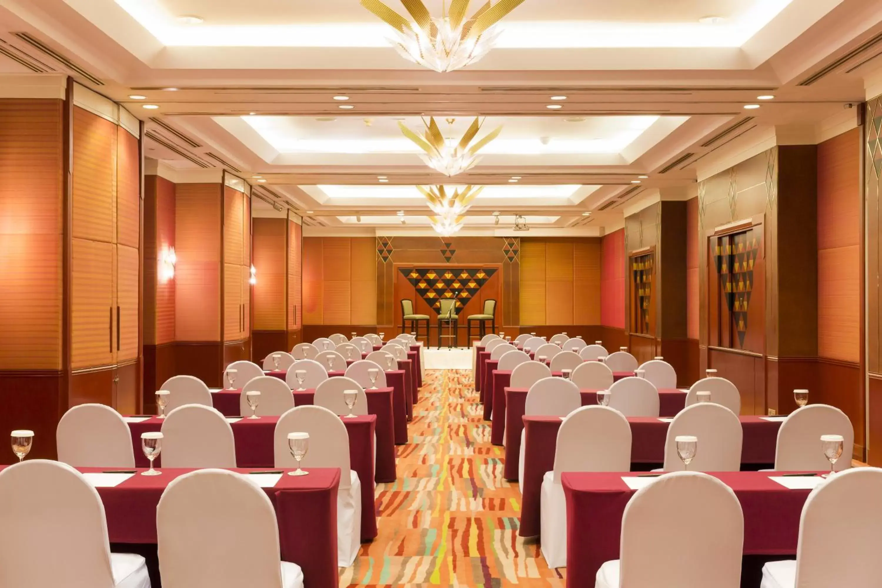 Business facilities in Pullman Khon Kaen Raja Orchid