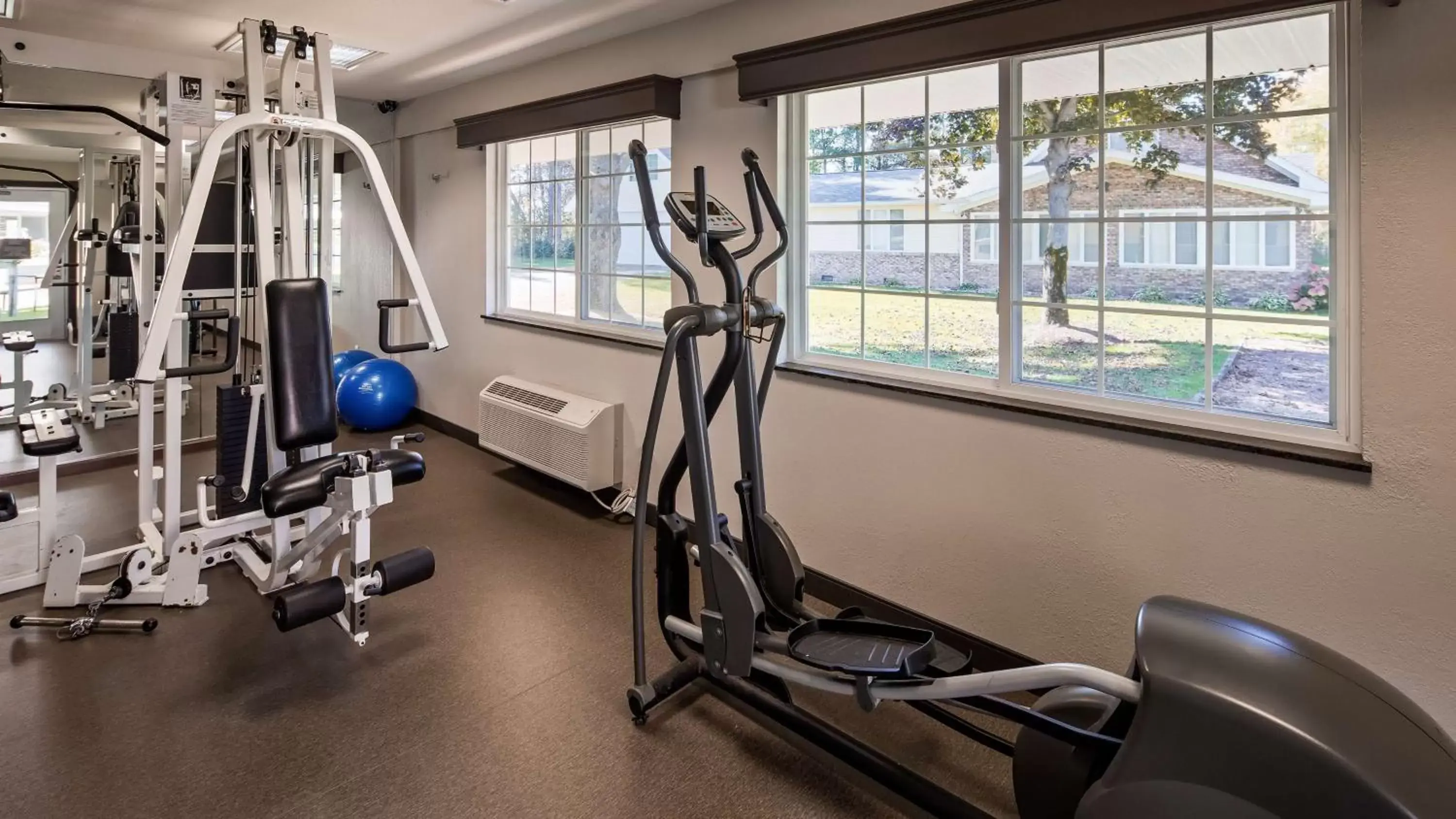 Activities, Fitness Center/Facilities in Best Western of Harbor Springs