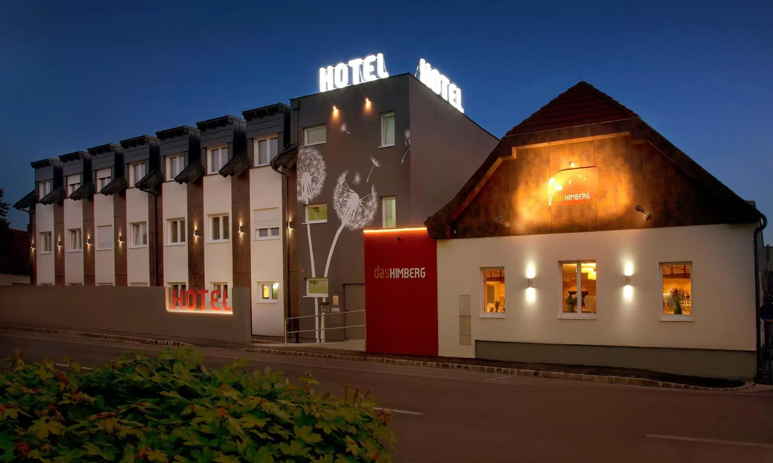 Facade/entrance, Property Building in Hotel Das Himberg