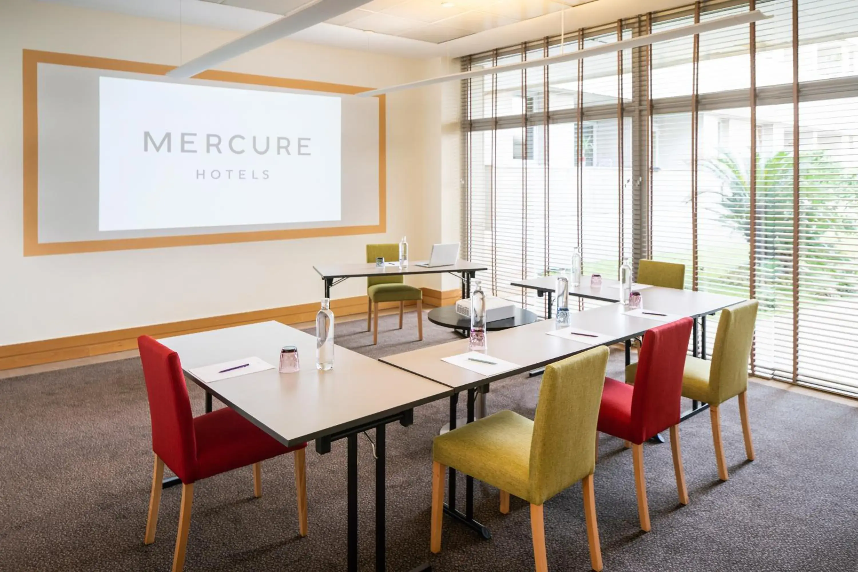 Meeting/conference room in Hotel Mercure Porto Gaia