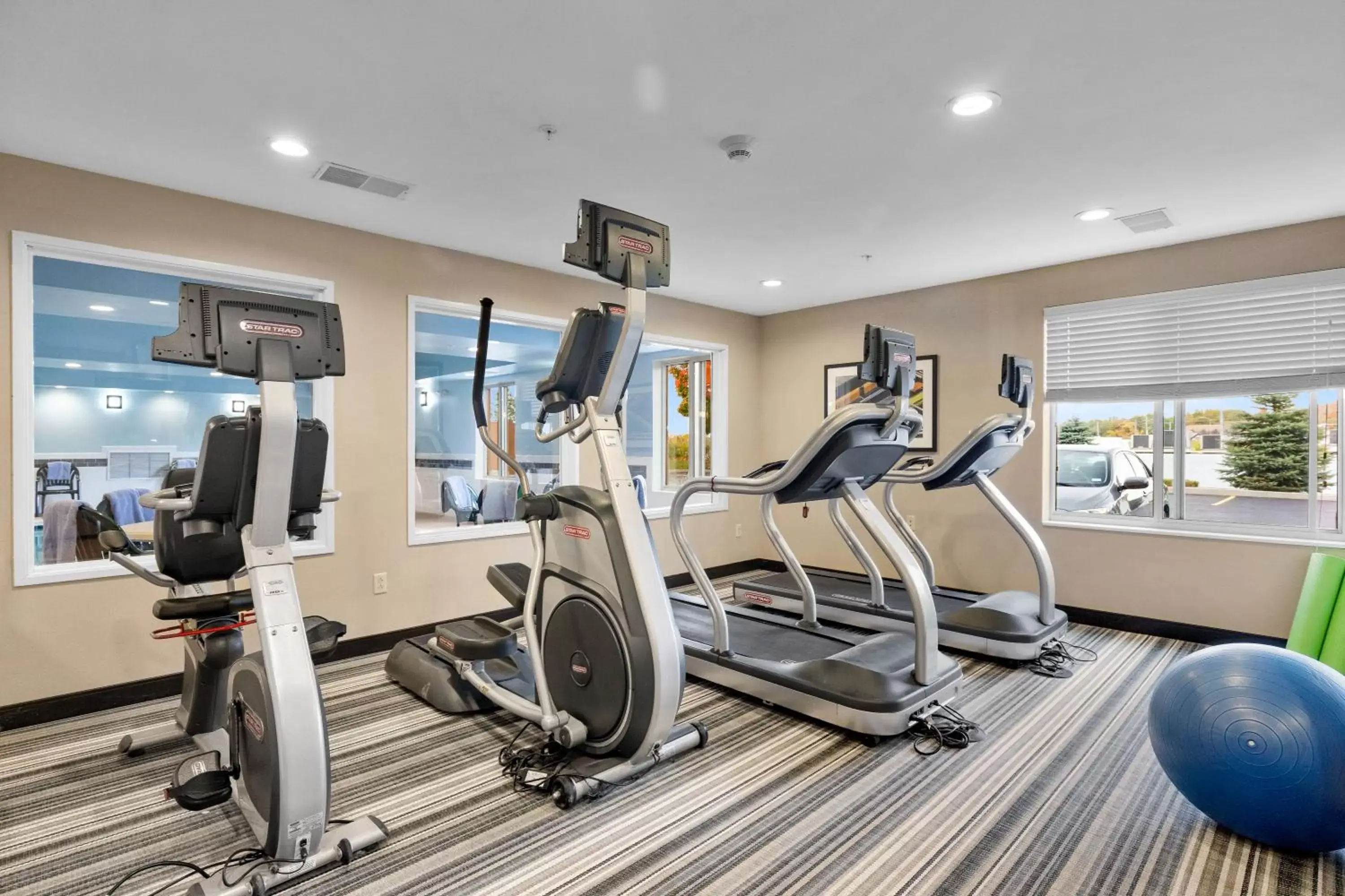 Fitness centre/facilities, Fitness Center/Facilities in Candlewood Suites Erie, an IHG Hotel