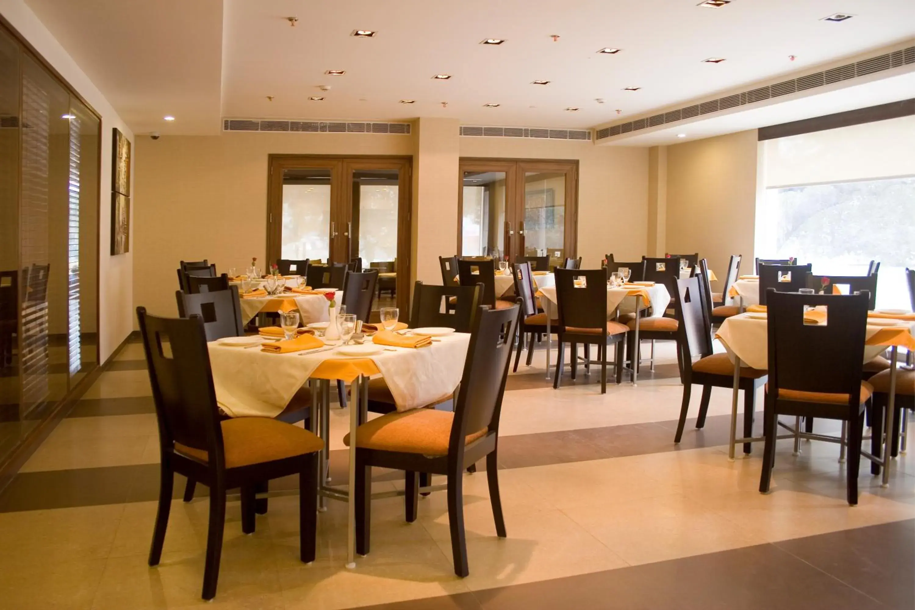 Meals, Restaurant/Places to Eat in Shervani Hotel Nehru Place