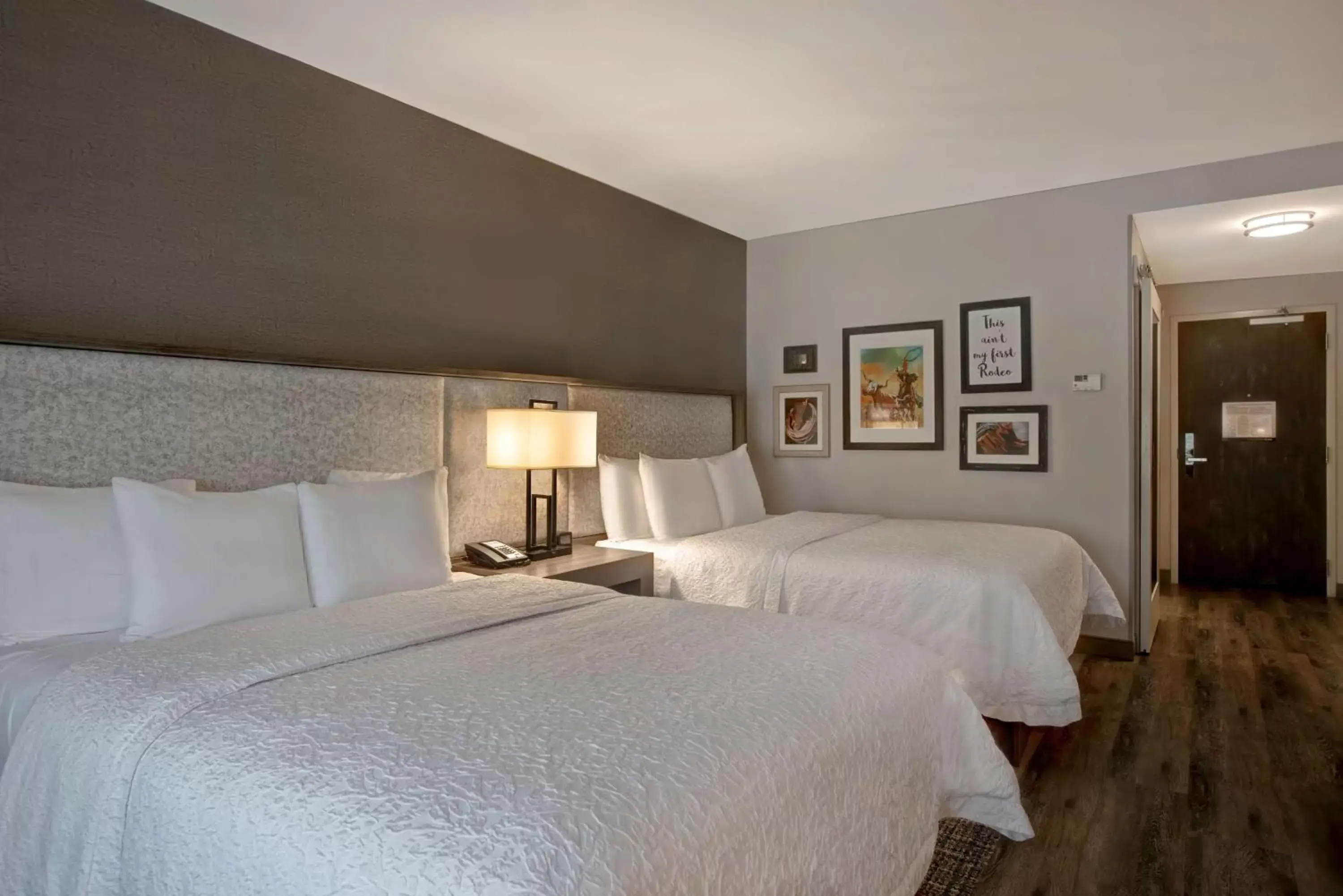 Bed in Hampton Inn & Suites San Antonio Riverwalk