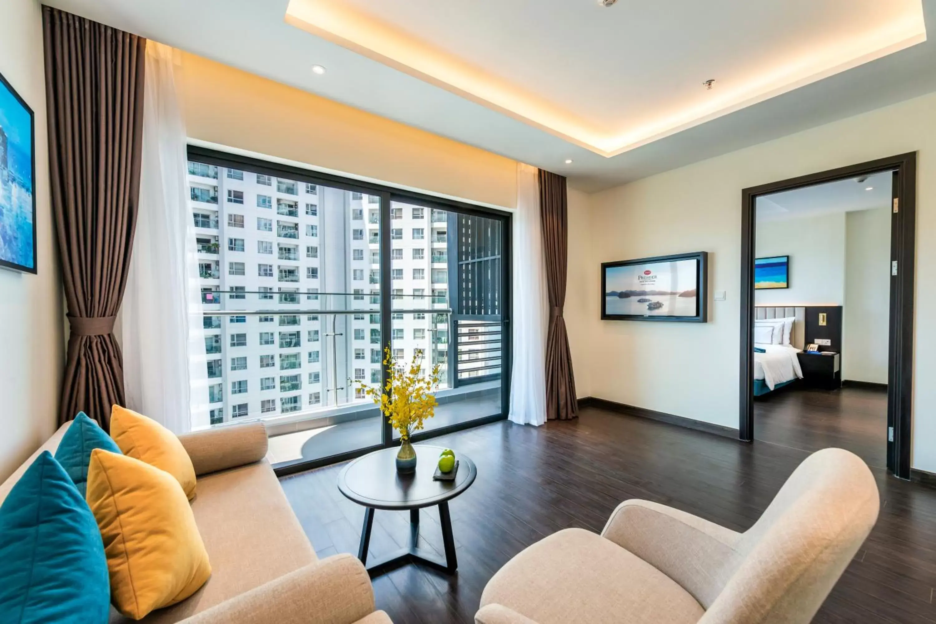 Living room, Seating Area in Best Western Premier Sapphire Ha Long