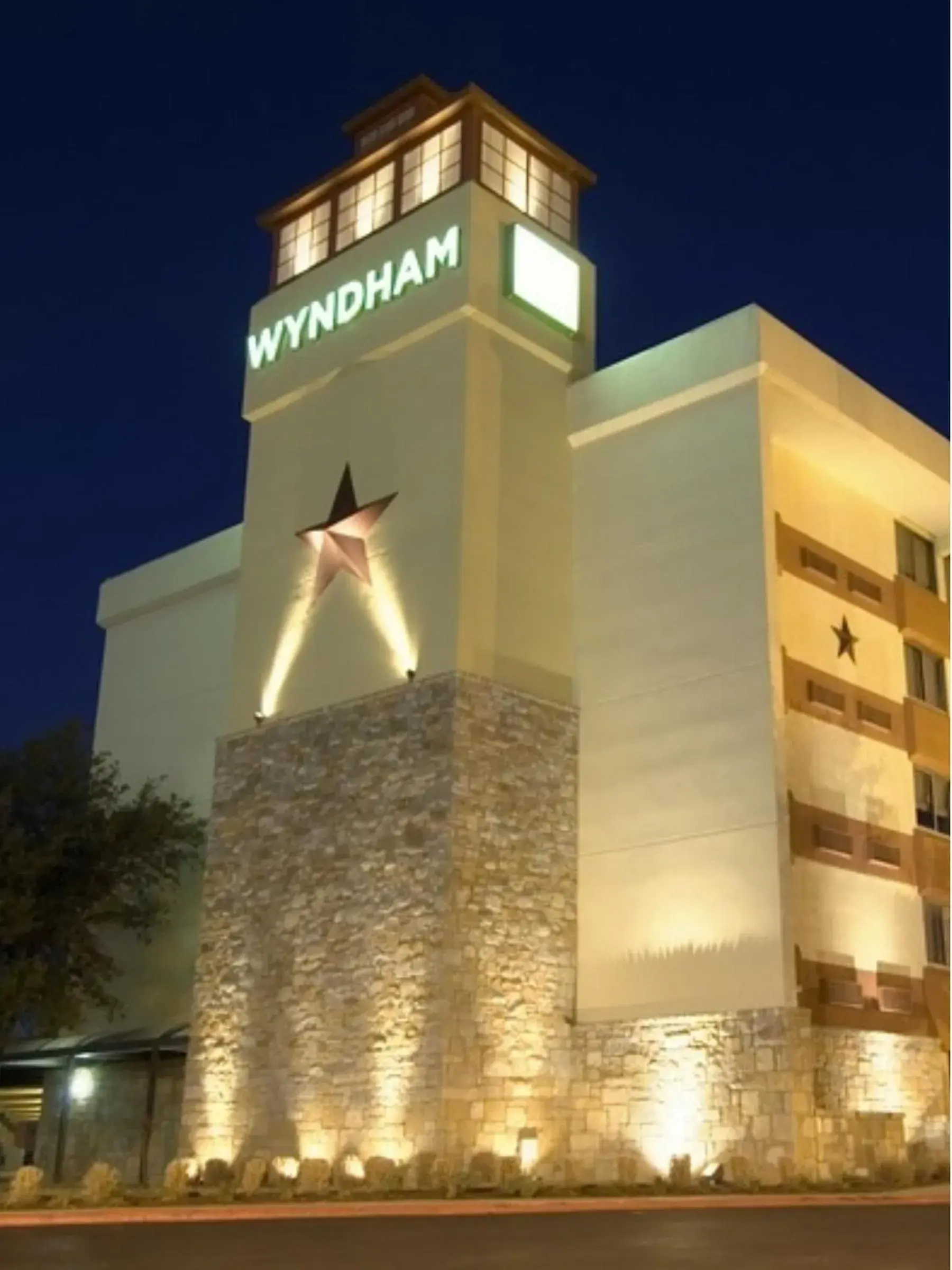 Facade/entrance, Property Building in Wyndham Garden Hotel Austin