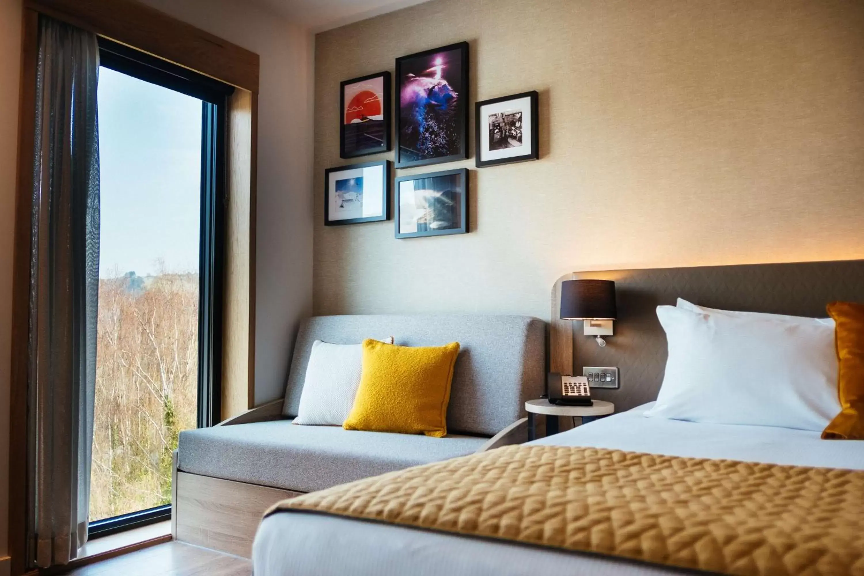 Living room in Hilton Garden Inn Snowdonia