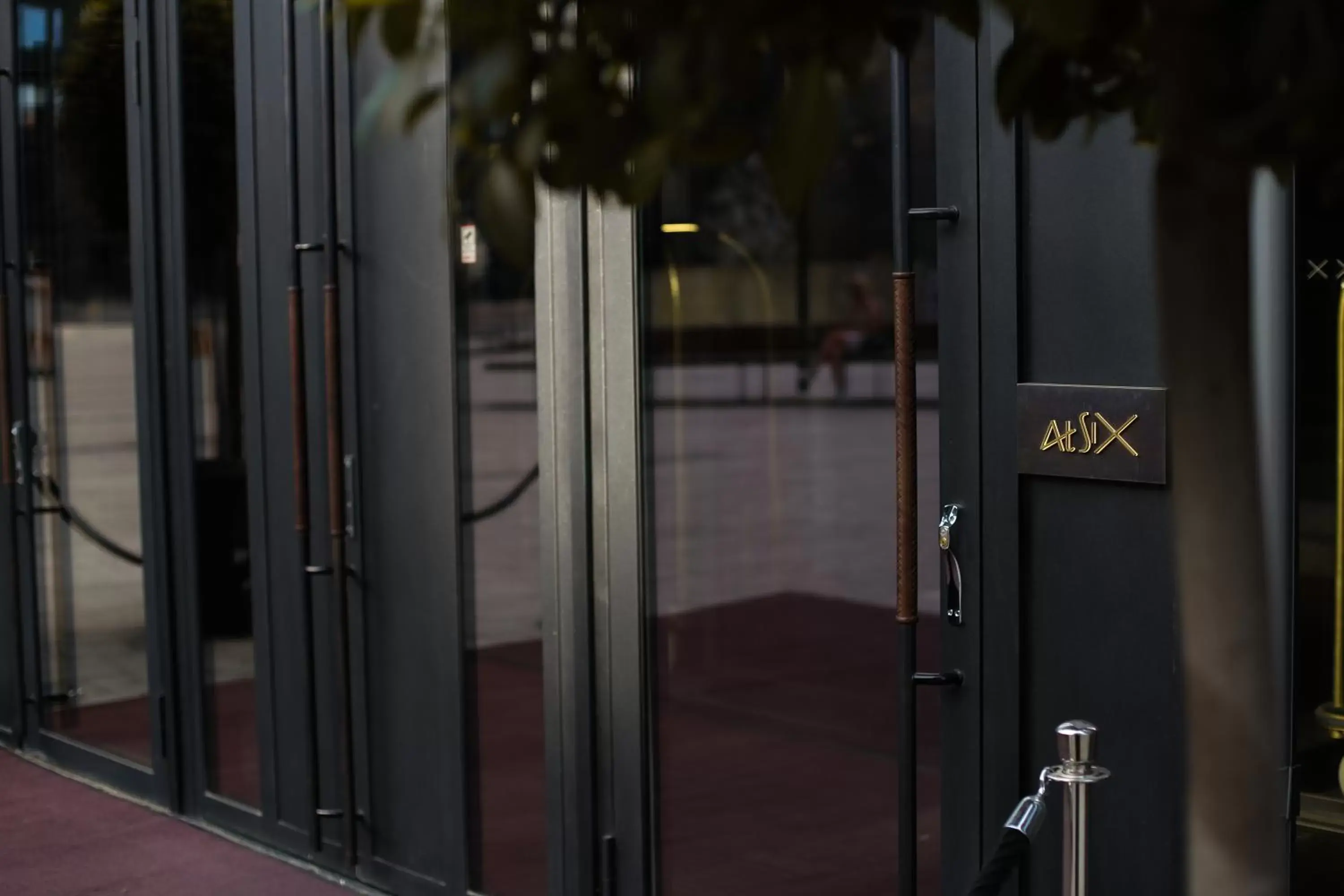 Facade/entrance in At Six Facade/entrance in At Six