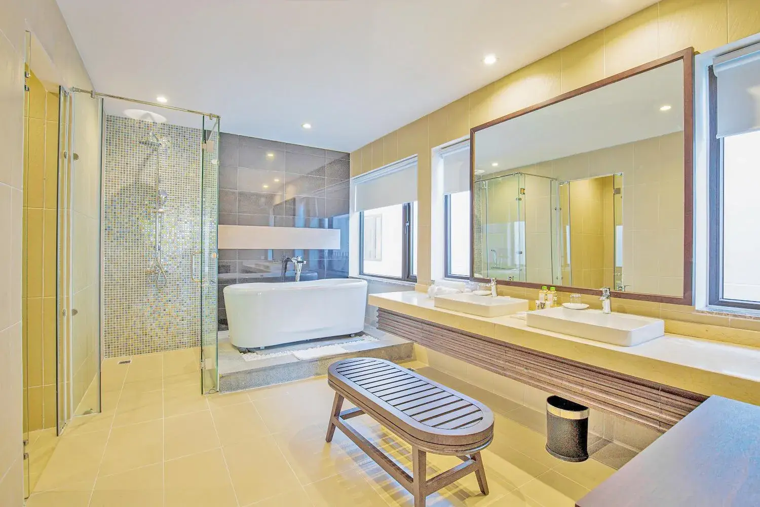 Shower in Mercury Phu Quoc Resort & Villas
