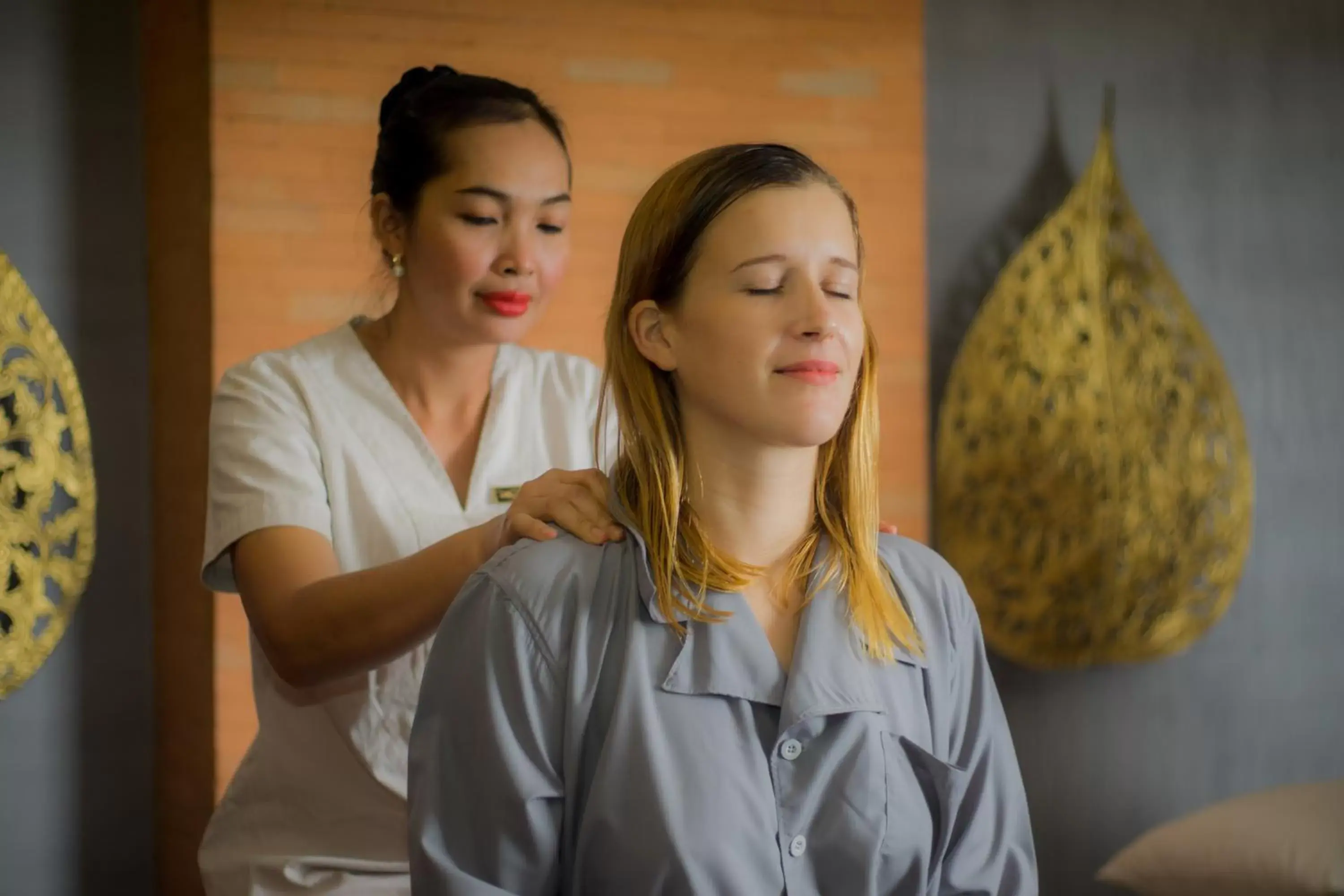 Massage in Golden Temple Retreat