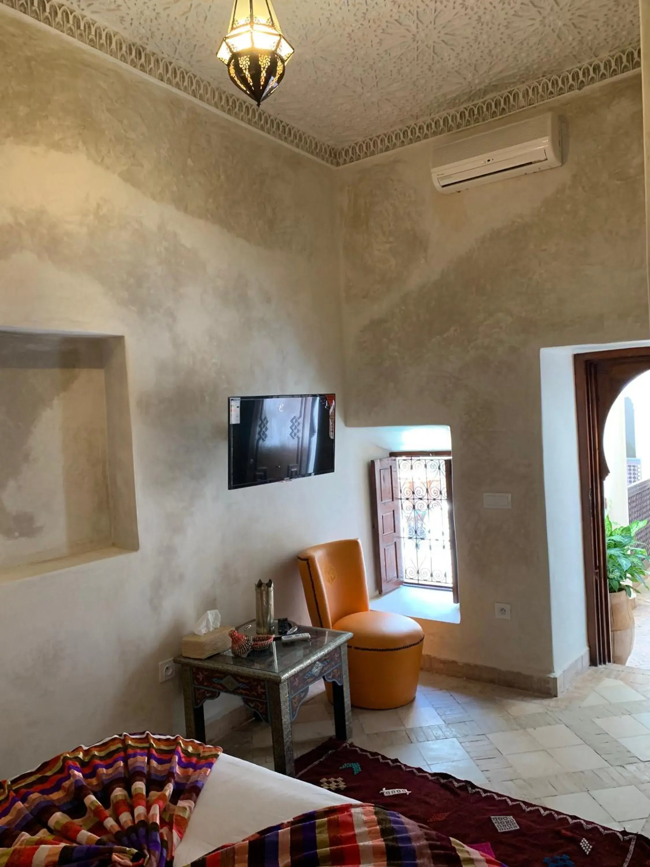 TV and multimedia, TV/Entertainment Center in Riad Abaka hotel & boutique