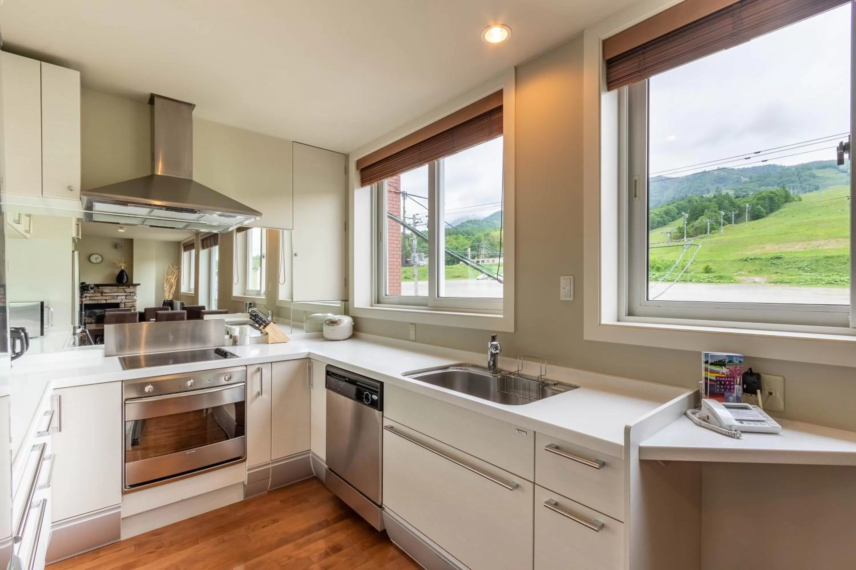Kitchen or kitchenette in Fresh Powder Accommodation