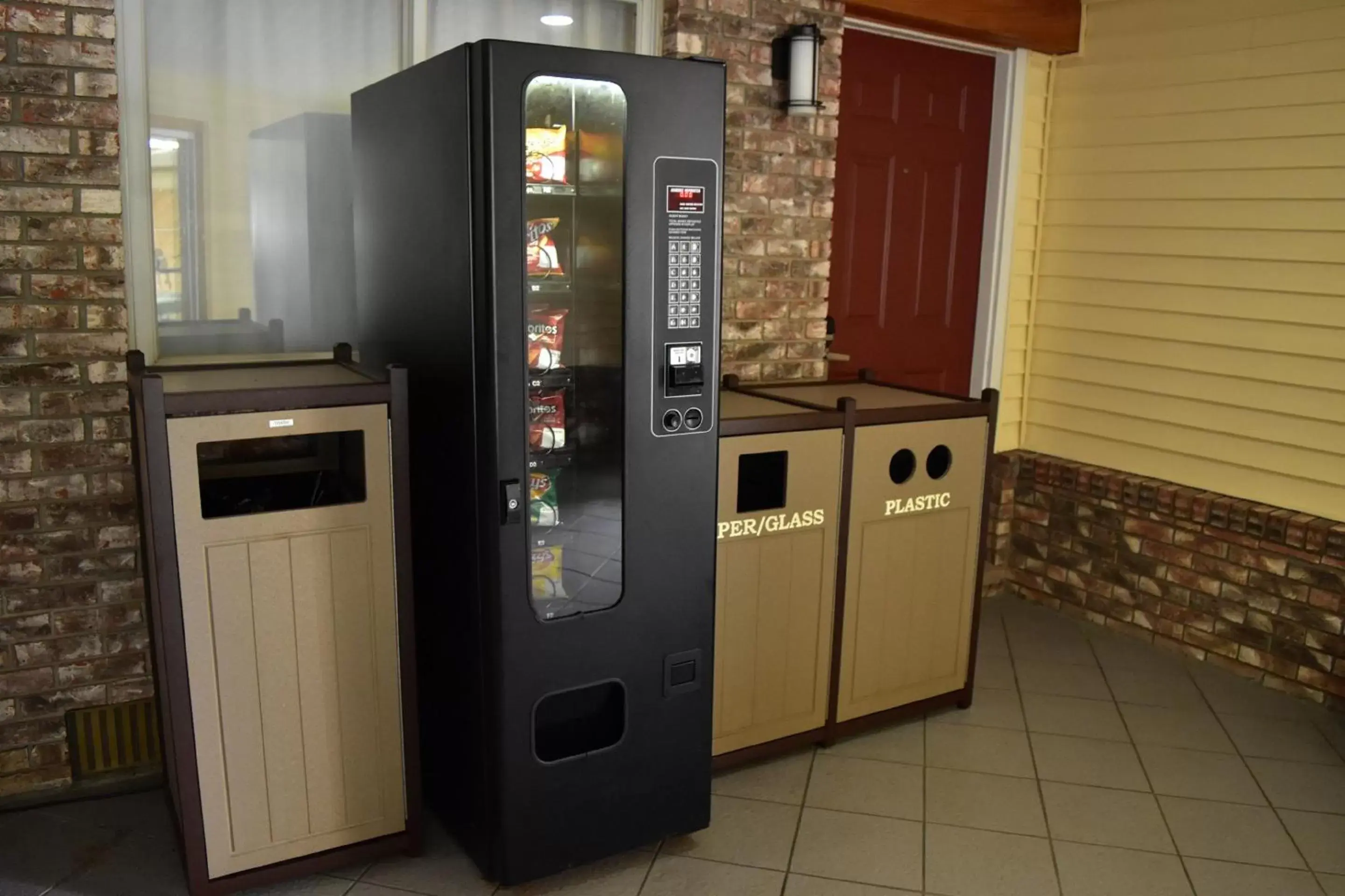 vending machine, Kitchen/Kitchenette in Best Western of Harbor Springs
