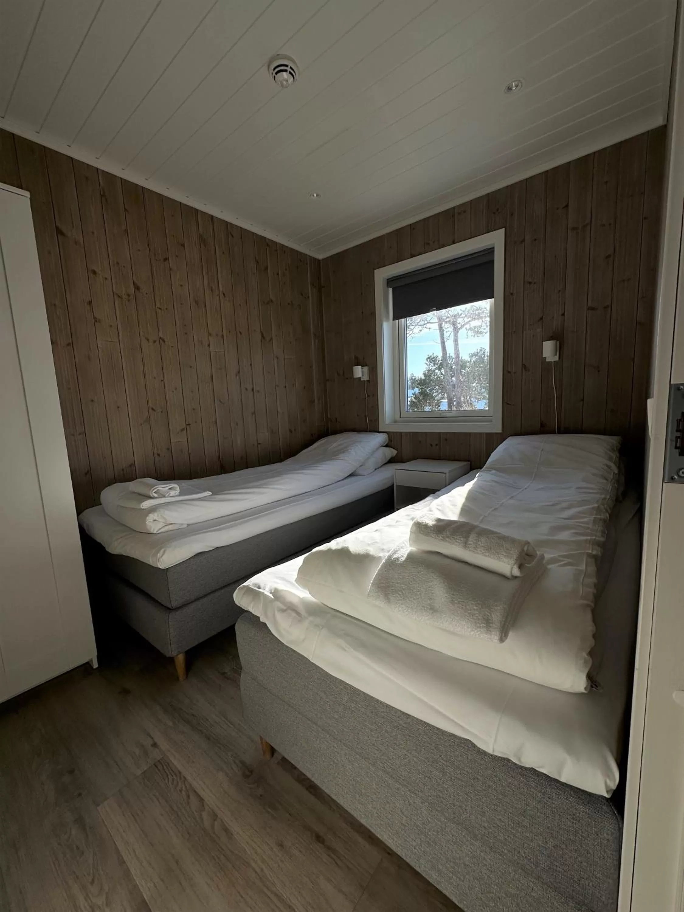 Bedroom, Bed in Norsk Havbrukssenter - Rorbuer
