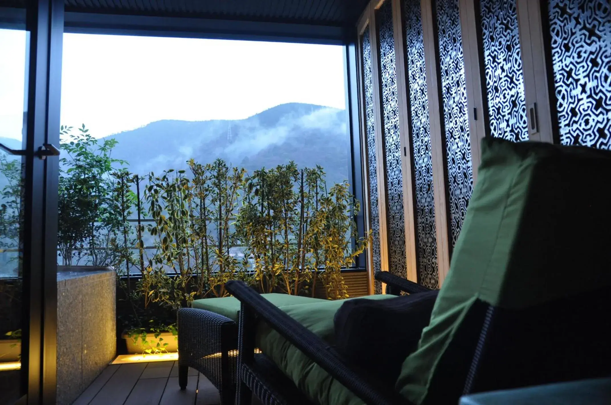 Balcony/Terrace, Mountain View in Balinese onsen ryokan Hakone Airu