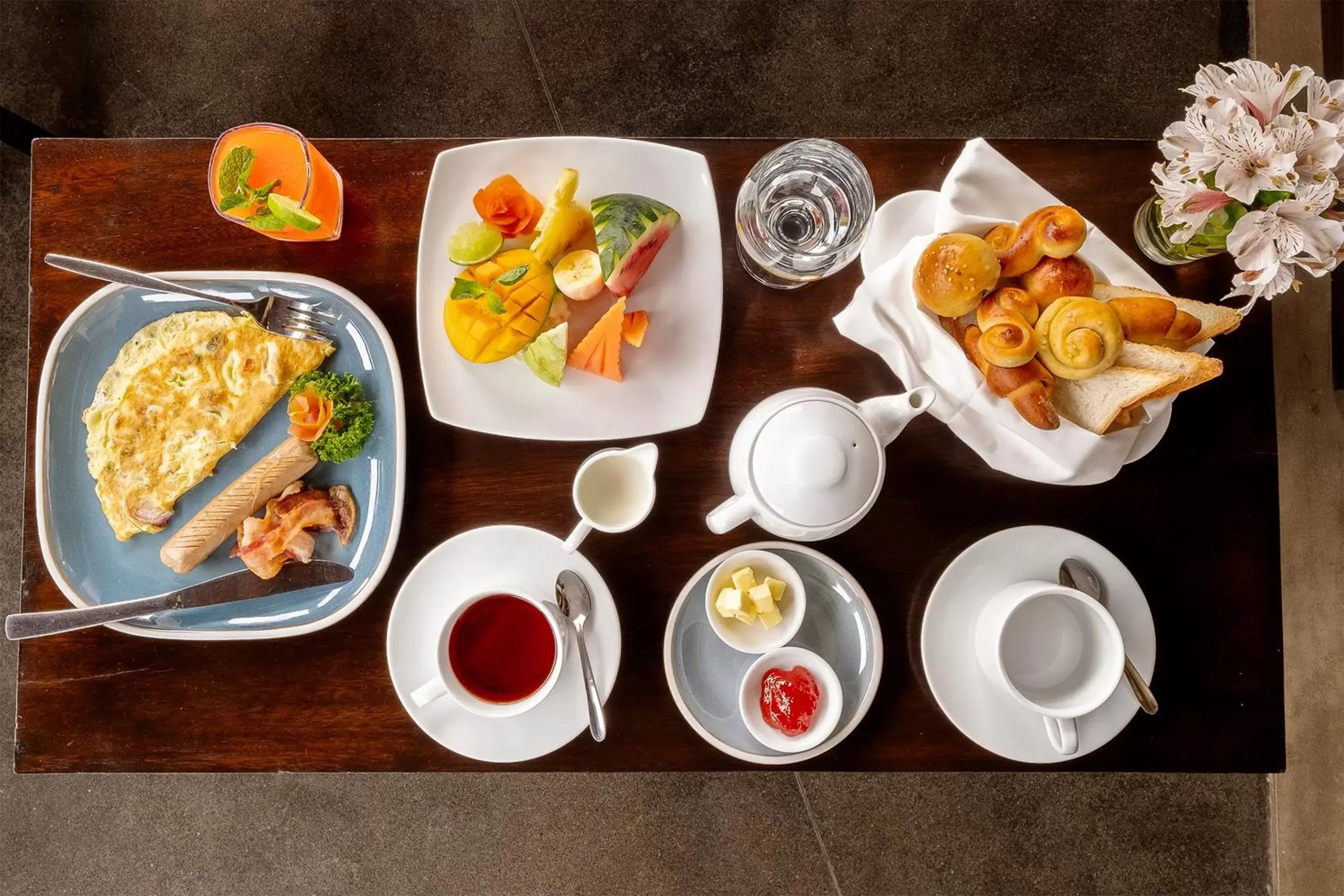 Restaurant/places to eat in Terrace Green Hotel and Spa - Free Airport Shuttle Service Restaurant/places to eat in Terrace Green Hotel and Spa - Free Airport Shuttle Service