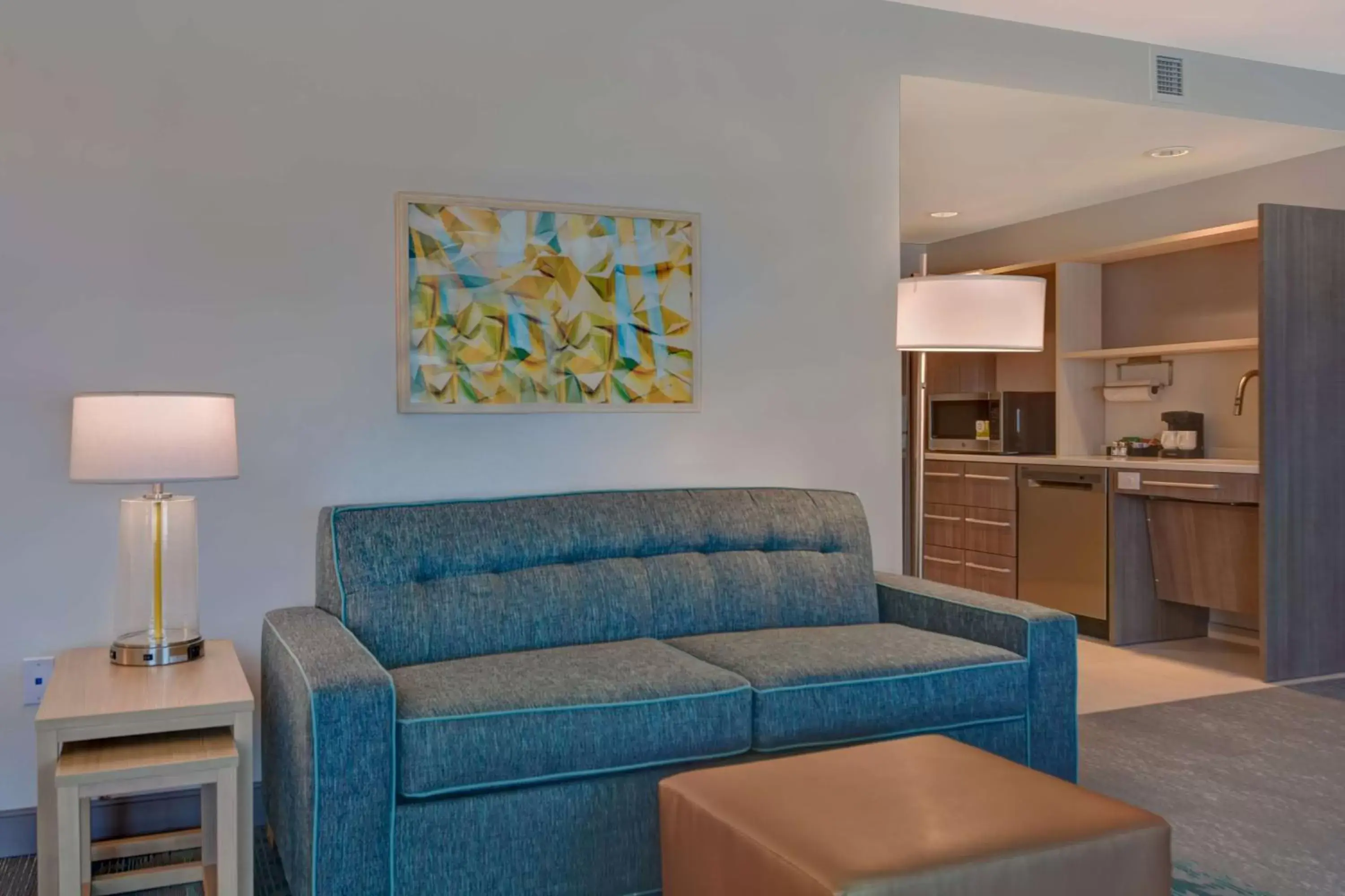 Living room, Seating Area in Home2 Suites Williston Burlington, Vt