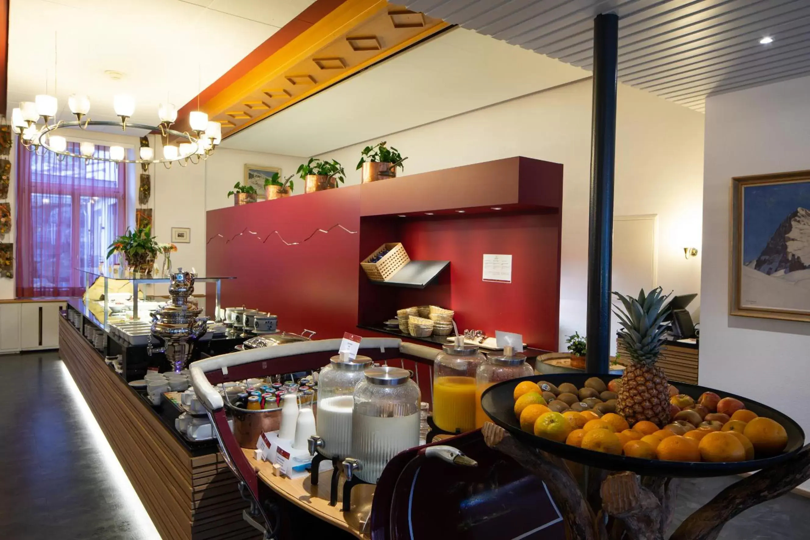 Buffet breakfast, Restaurant/Places to Eat in Parkhotel Schoenegg