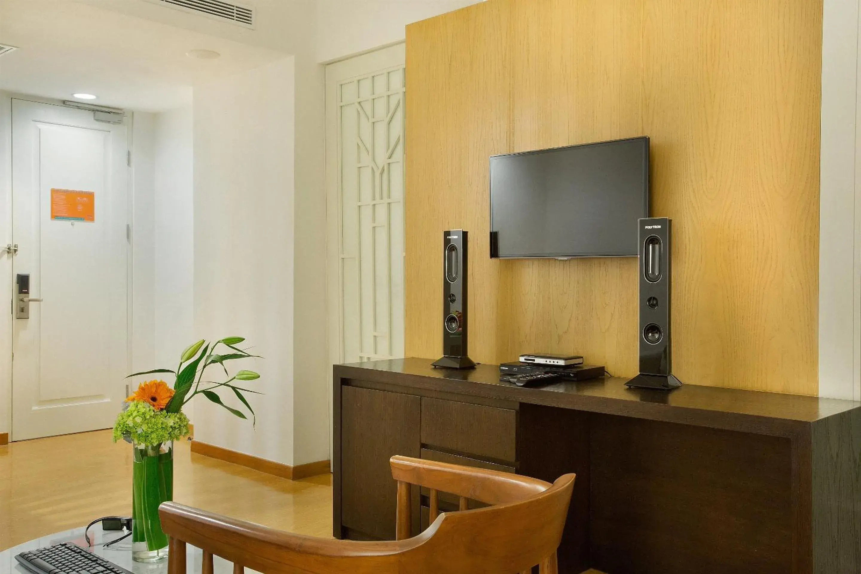 HARRIS Suite in Harris Hotel & Conventions Malang HARRIS Suite in Harris Hotel & Conventions Malang