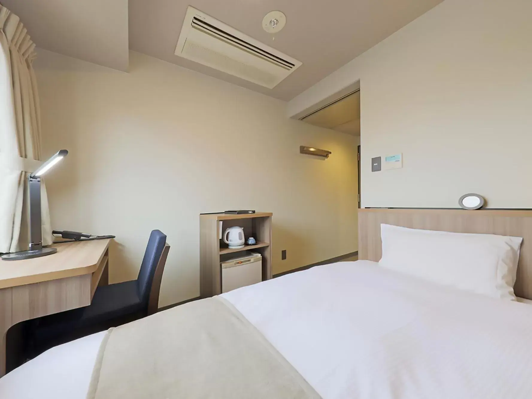 Photo of the whole room, Bed in Matsue Urban Hotel