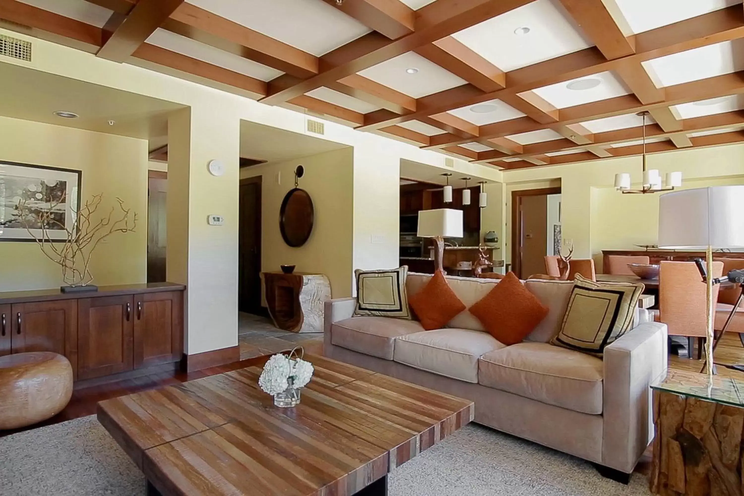 Living room, Seating Area in The Ritz-Carlton, Lake Tahoe