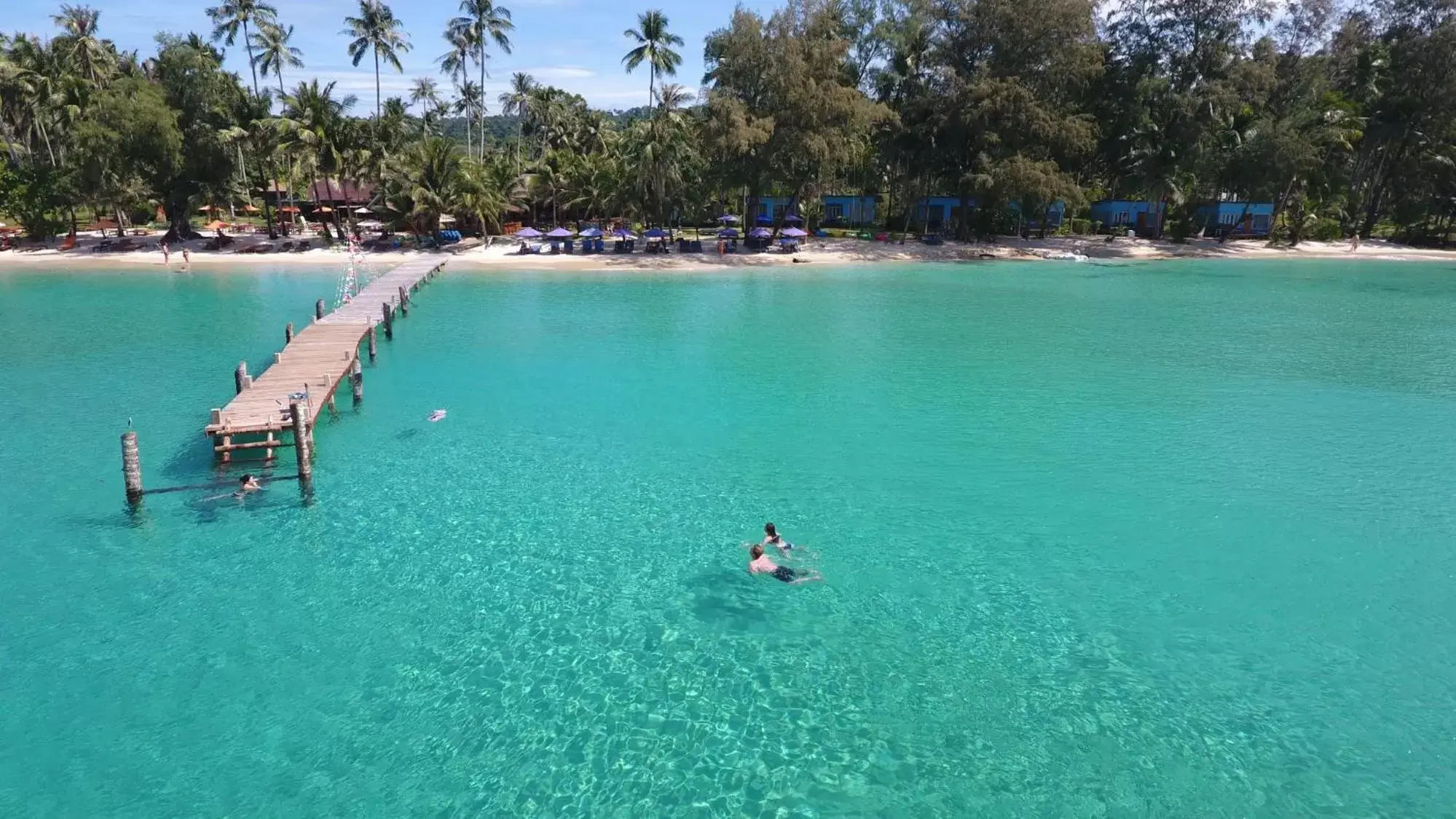 Beach in Seafar Resort