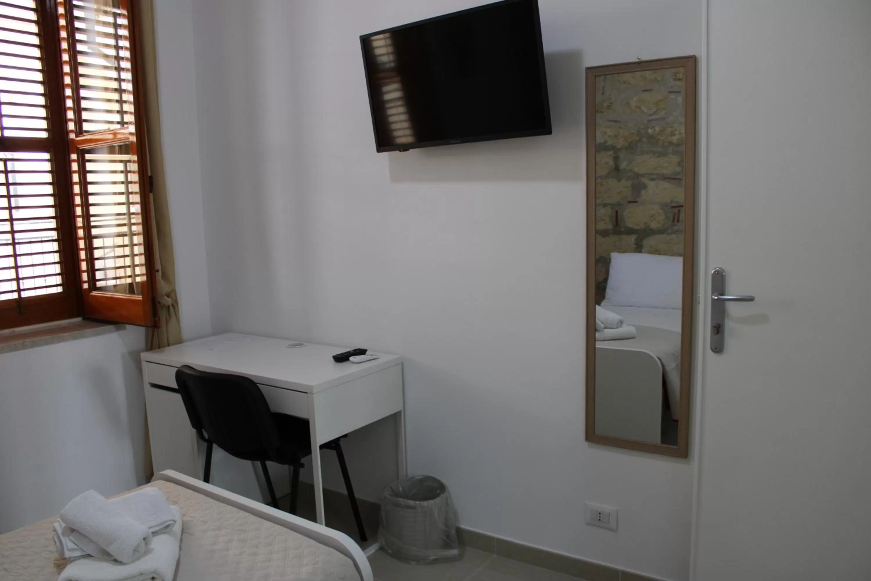 TV/Entertainment Center in B&B Marco Polo