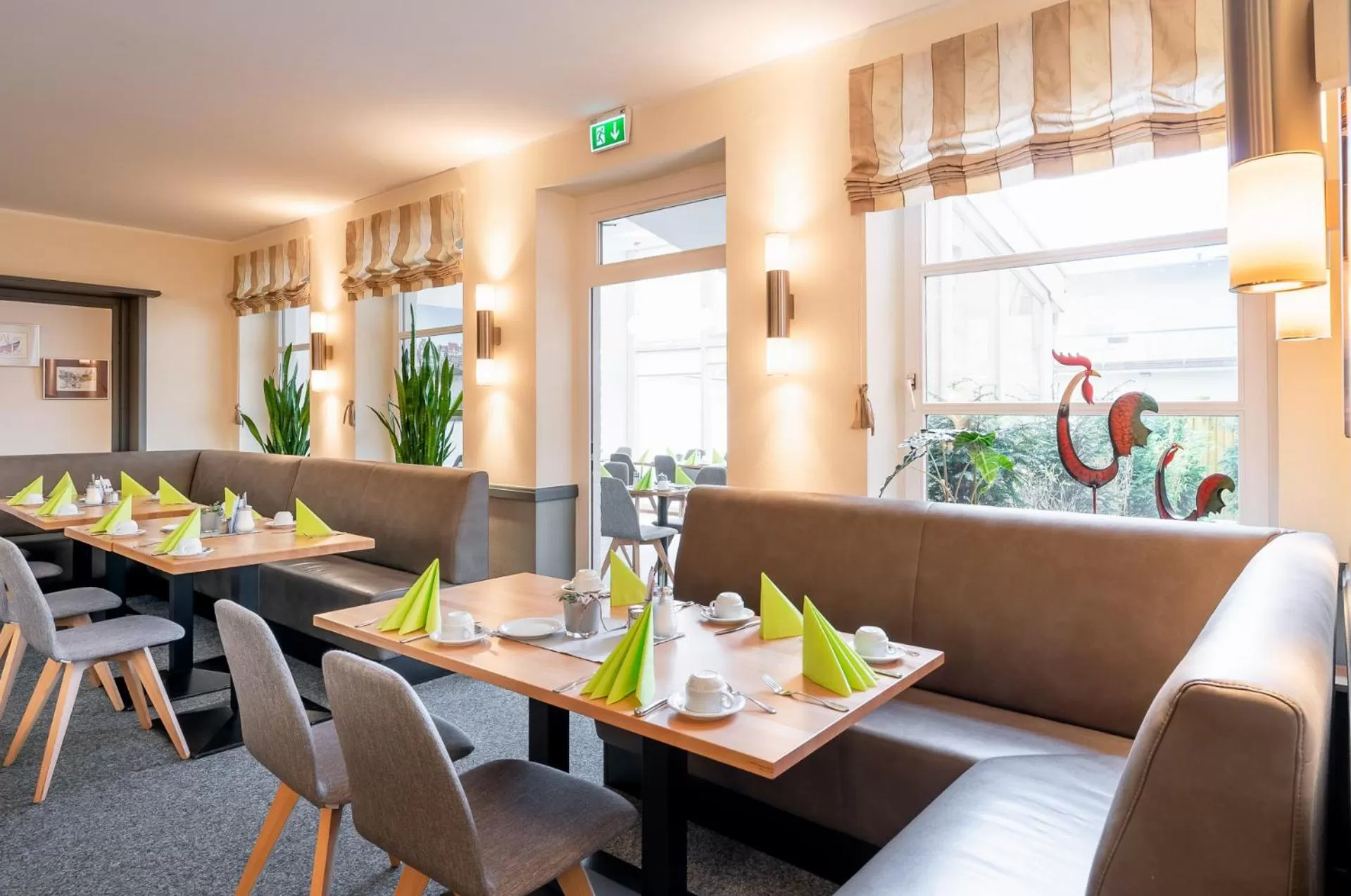 Restaurant/places to eat in Nordsee-Hotel Hinrichsen